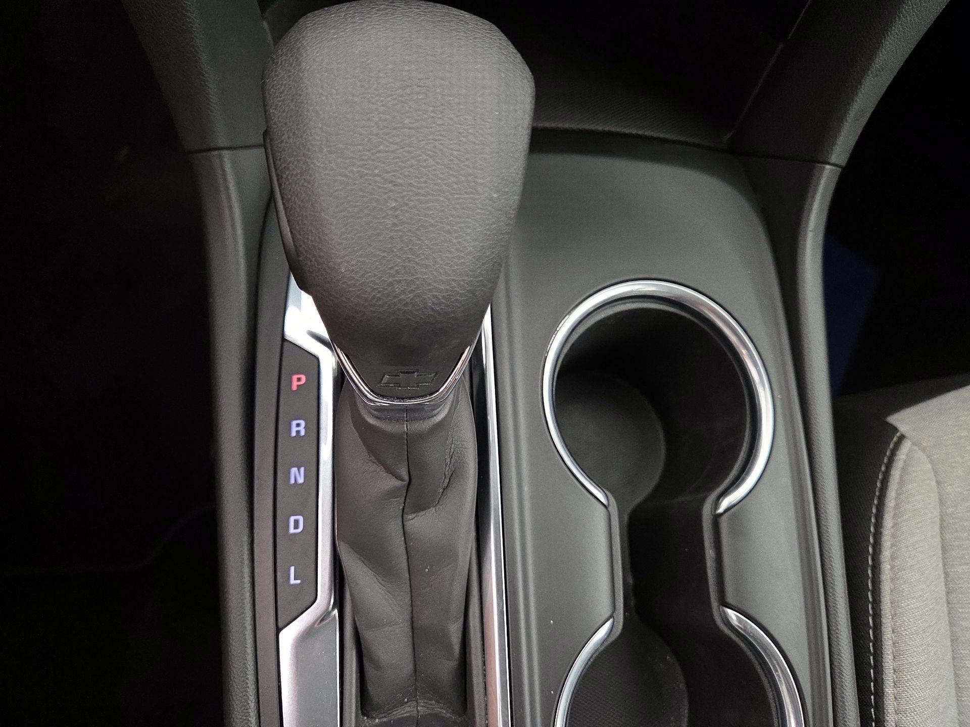 Thumbnail: 2023 Chevrolet Equinox - 17