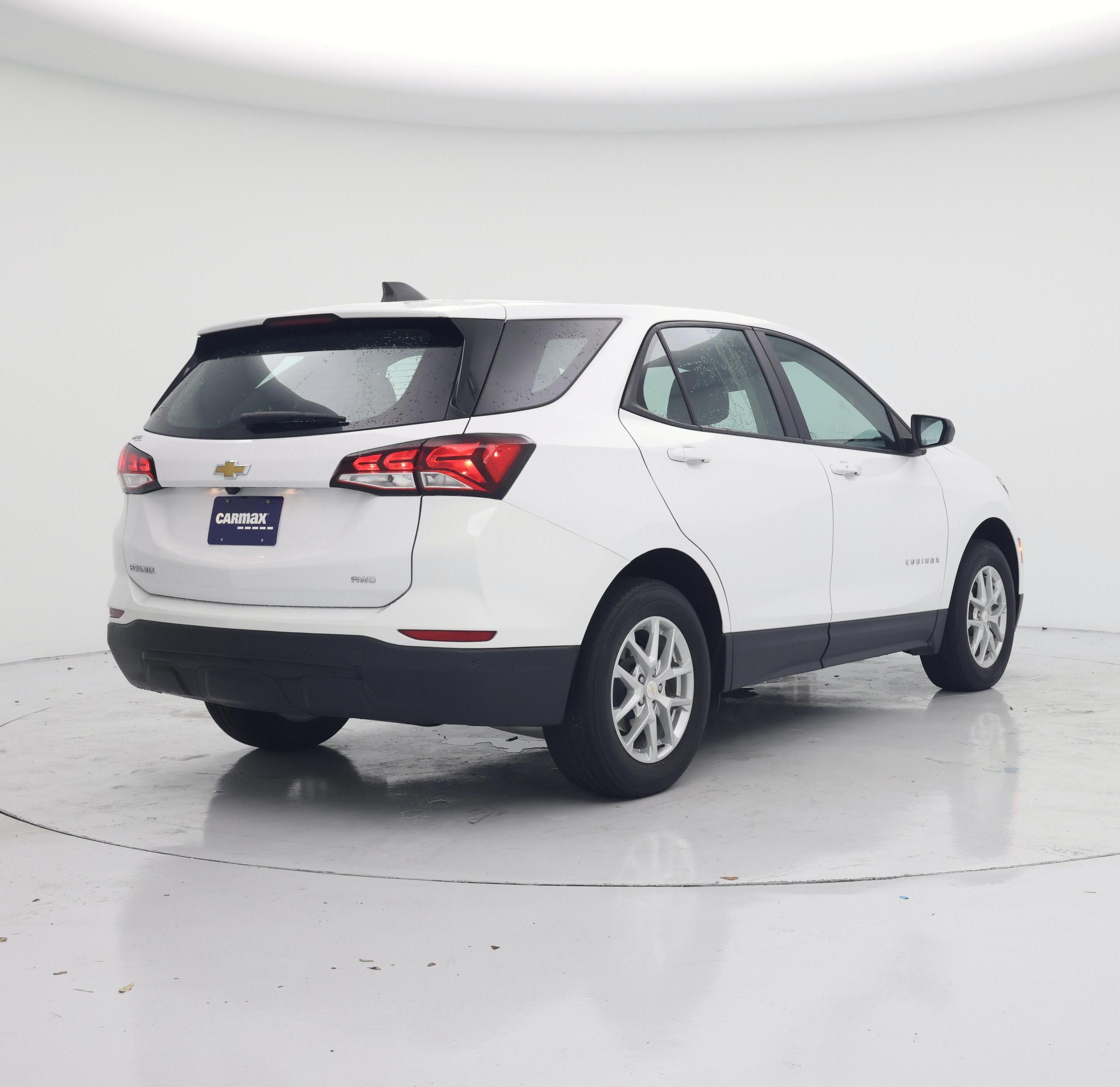 Thumbnail: 2023 Chevrolet Equinox - 8