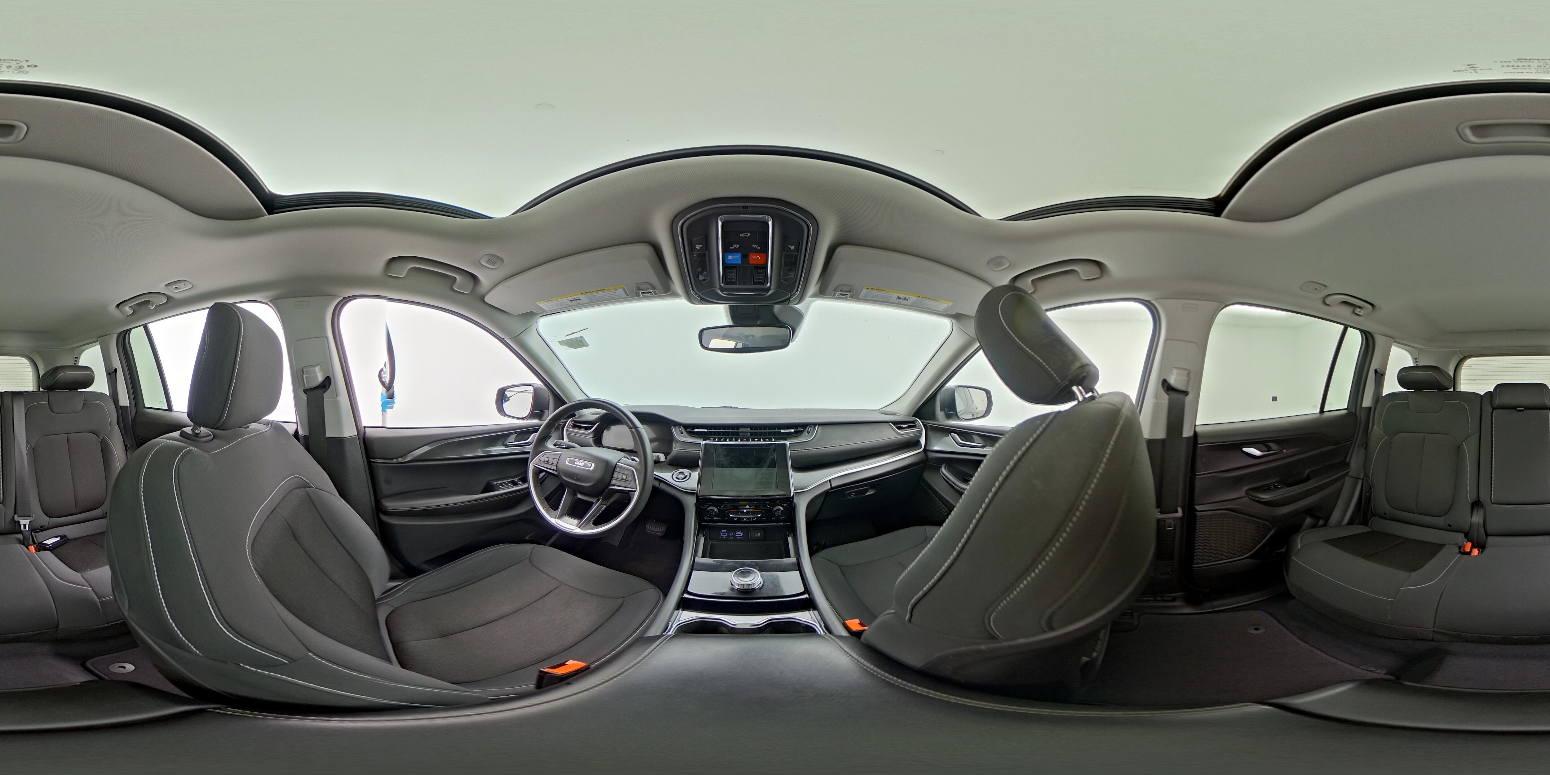 2023 Jeep Grand Cherokee Laredo - Photo 25