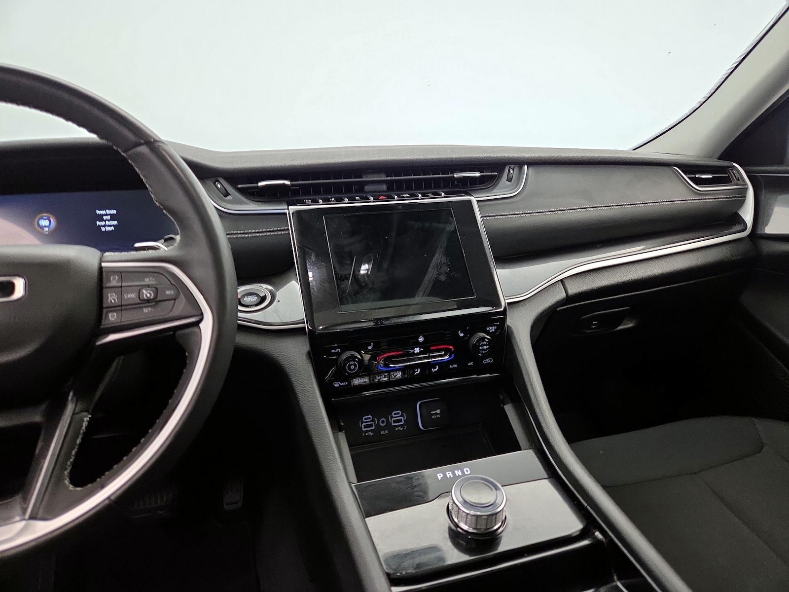 2023 Jeep Grand Cherokee Laredo - Photo 10