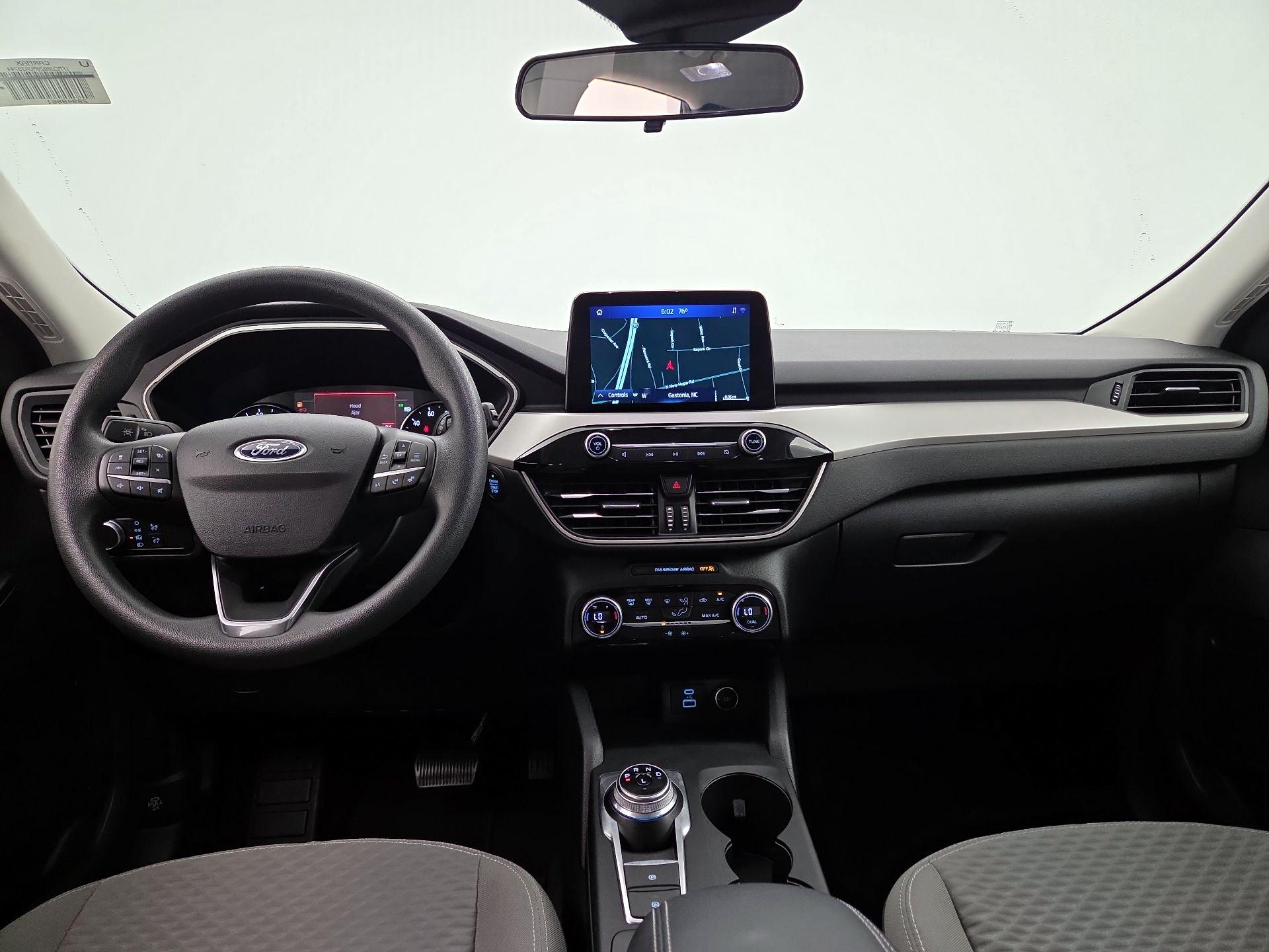 Thumbnail: 2021 Ford Escape - 9