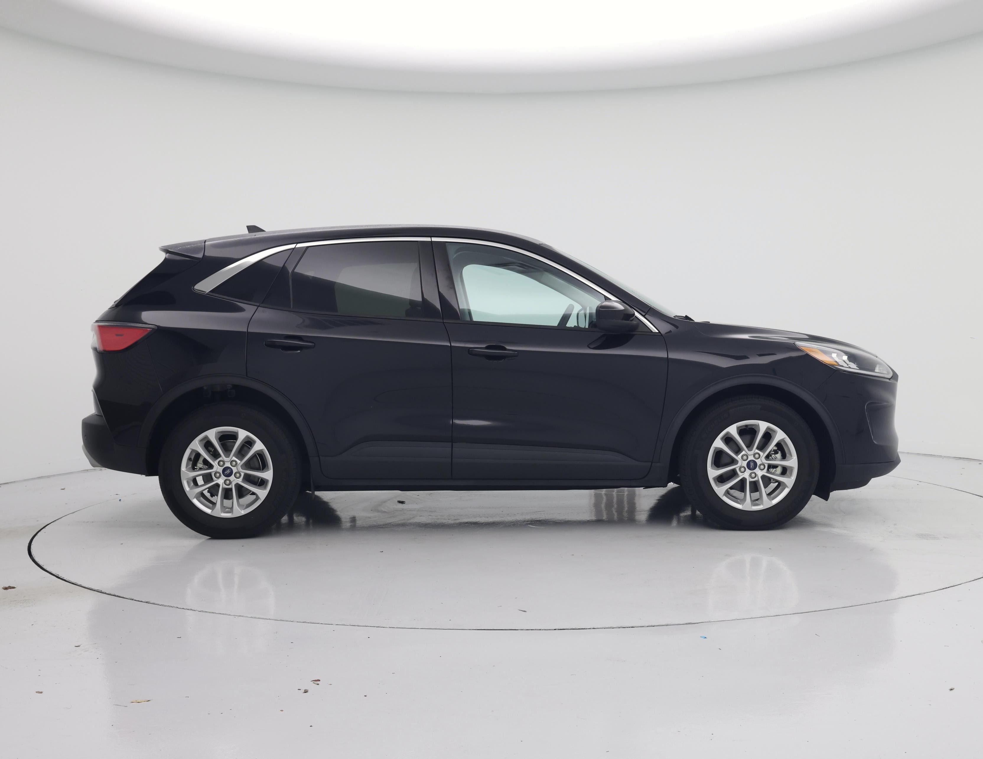 Thumbnail: 2021 Ford Escape - 7