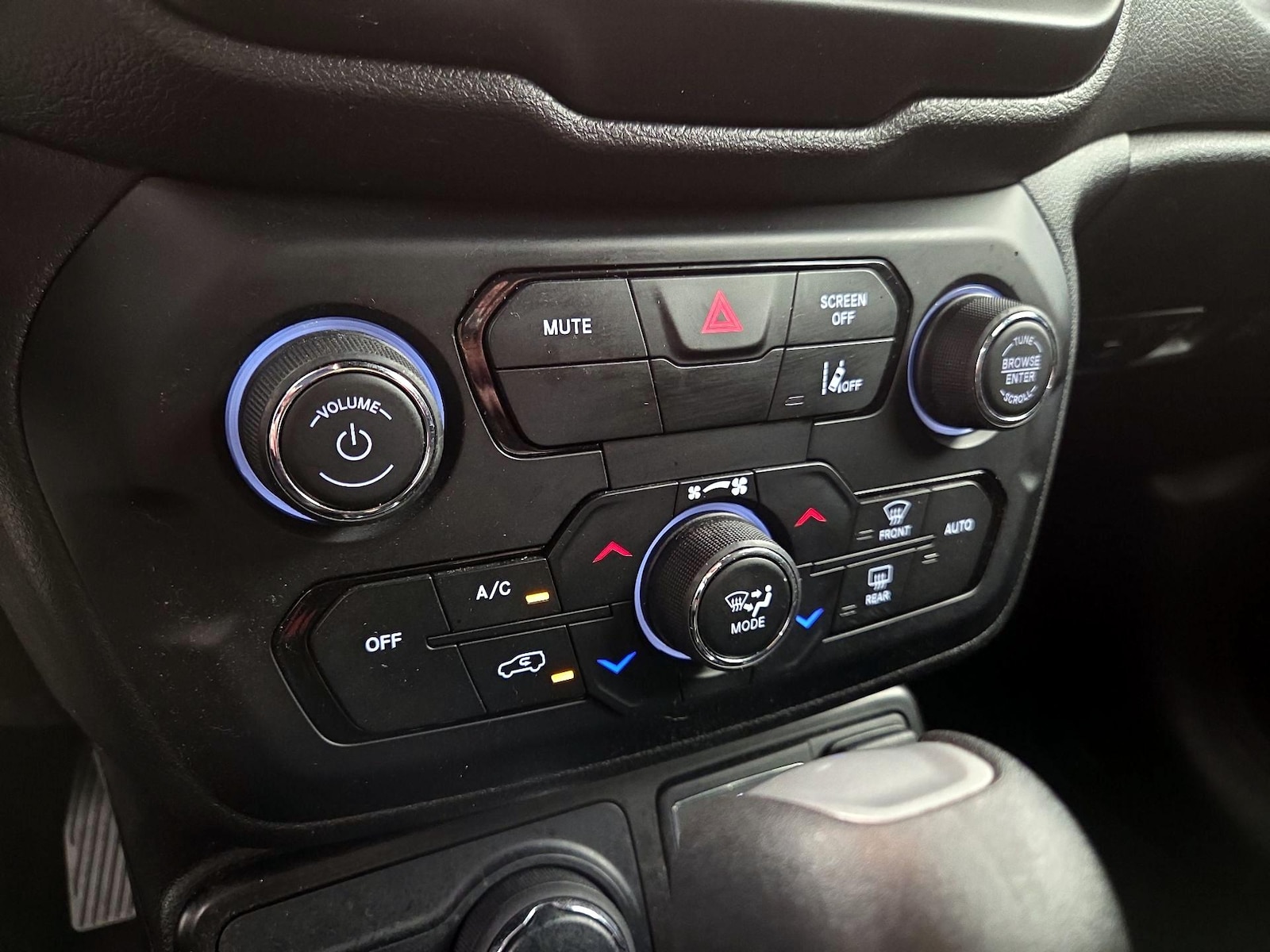 2022 Jeep Renegade Altitude - Photo 18