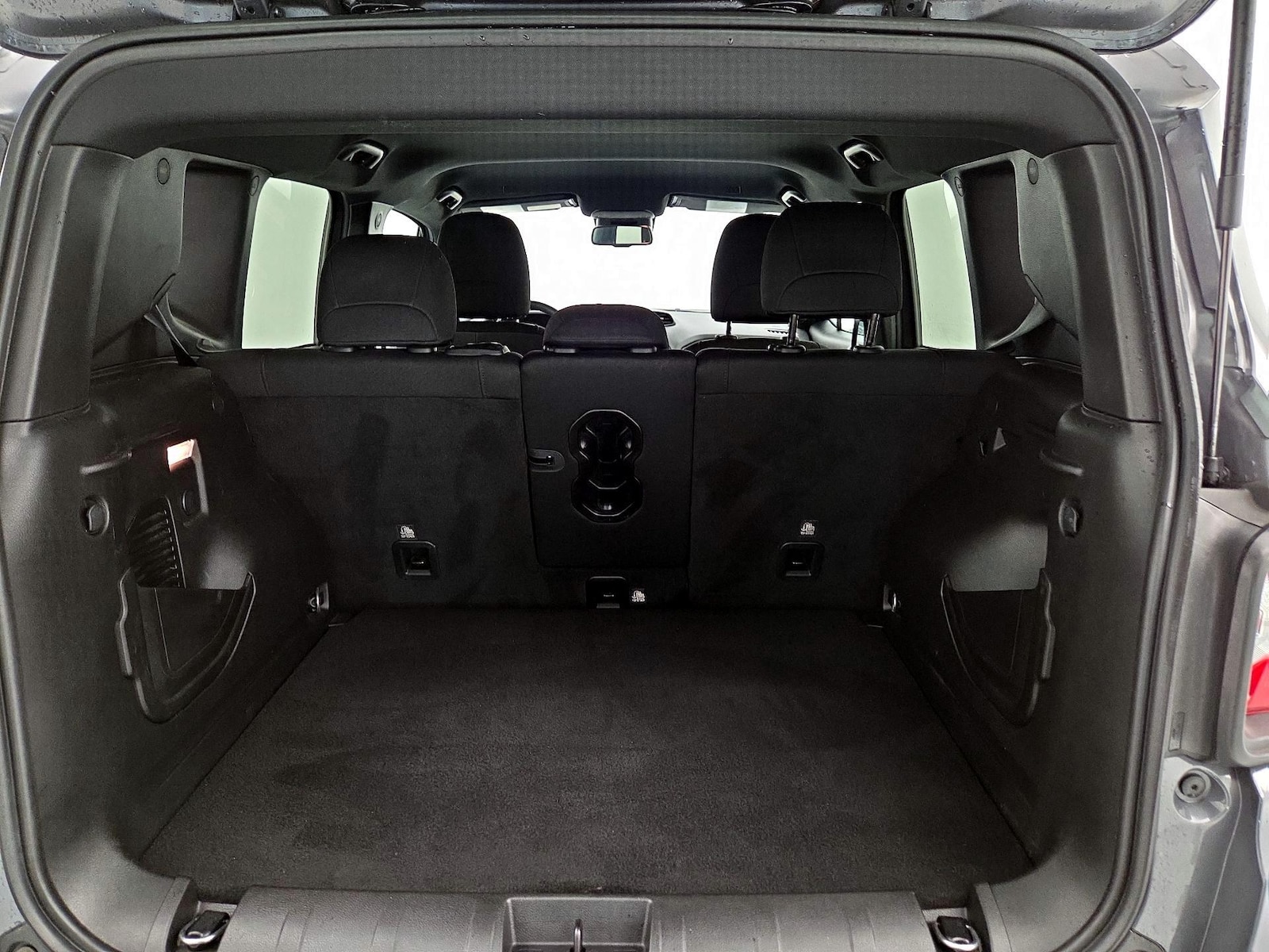 2022 Jeep Renegade Altitude - Photo 22