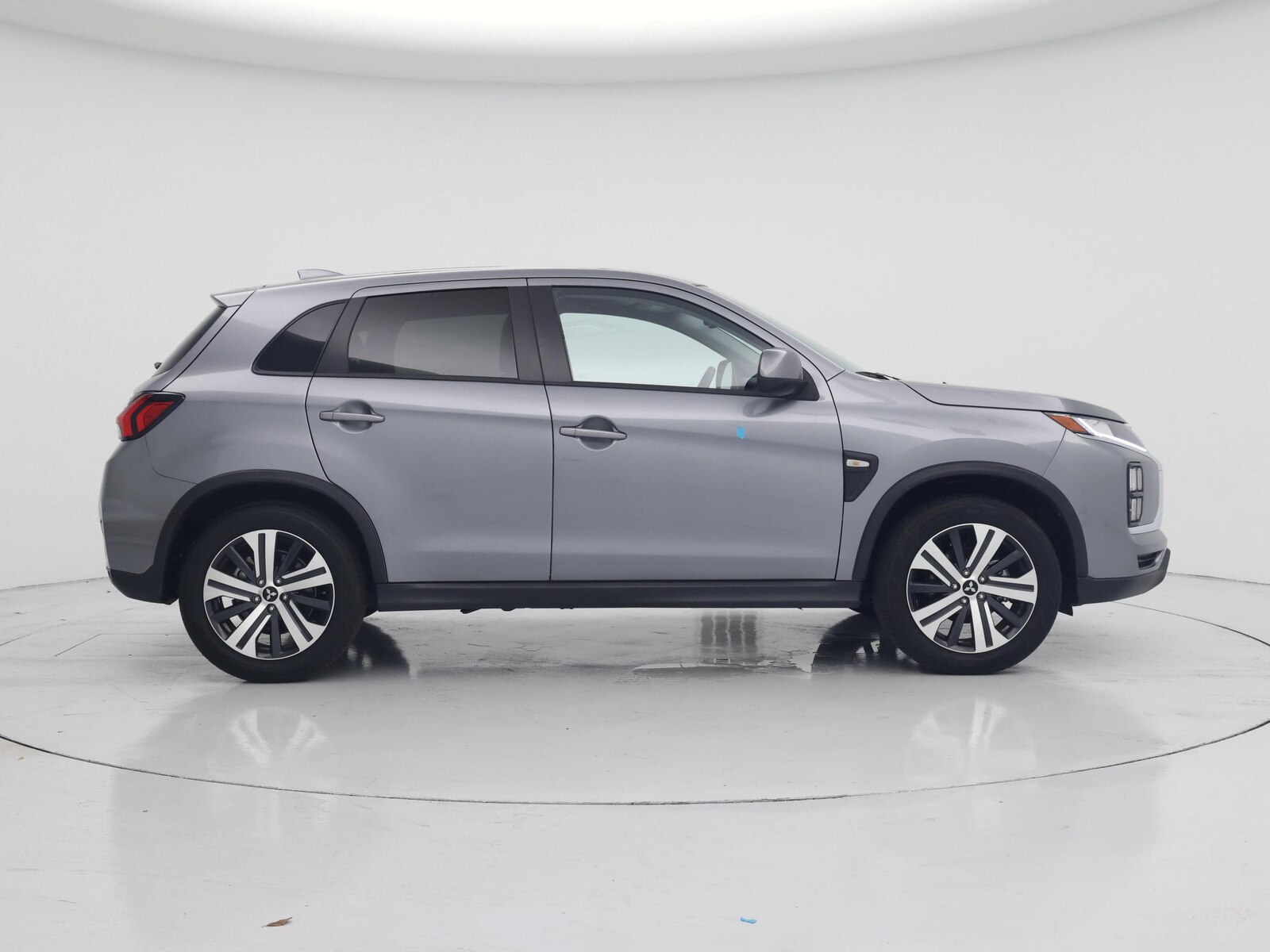 2025 Mitsubishi Outlander Sport ES - Photo 8