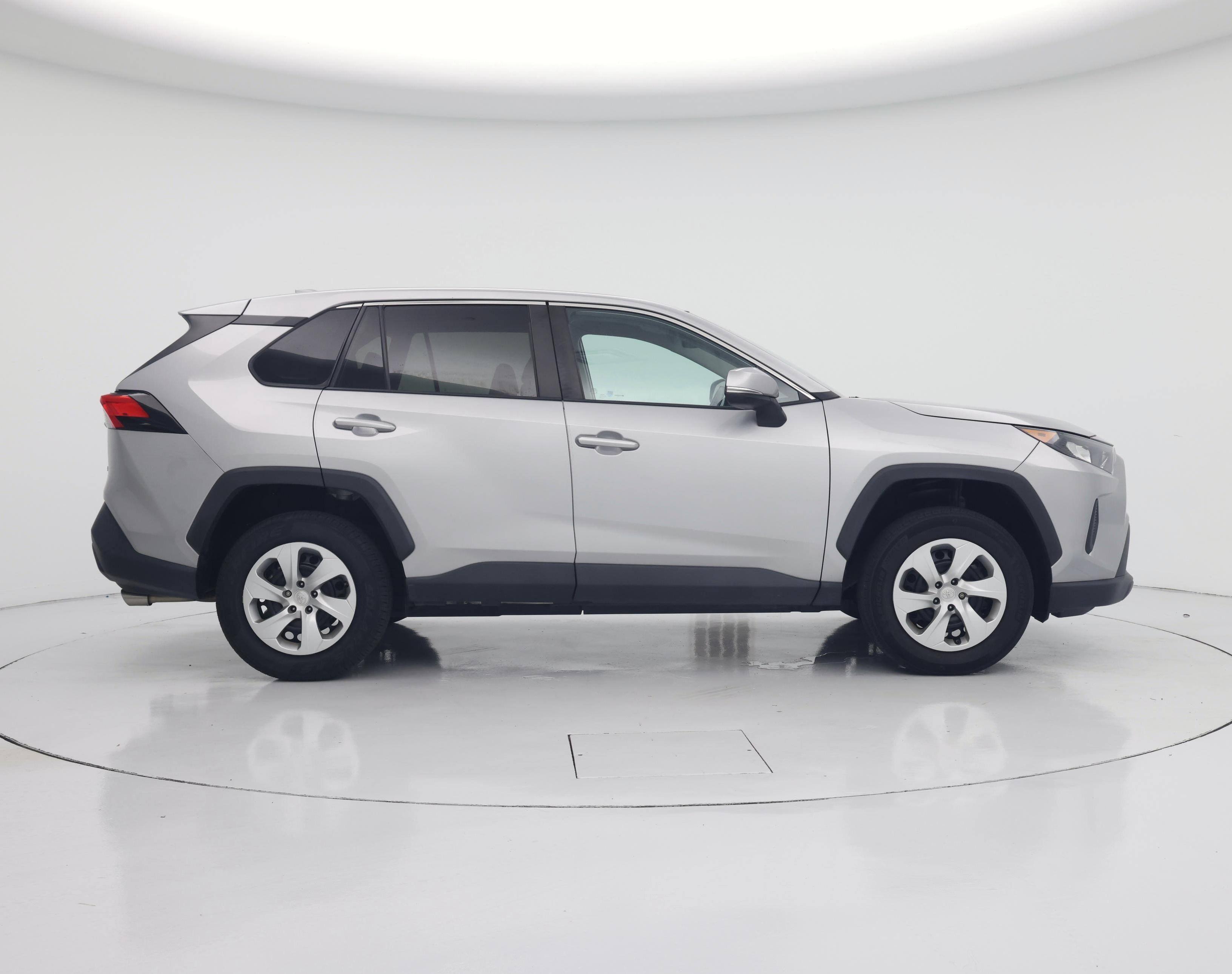 Thumbnail: 2022 Toyota RAV4 - 7