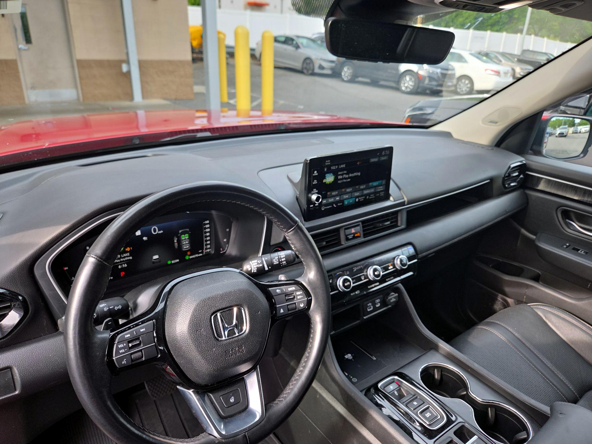 Thumbnail: 2023 Honda Pilot - 9