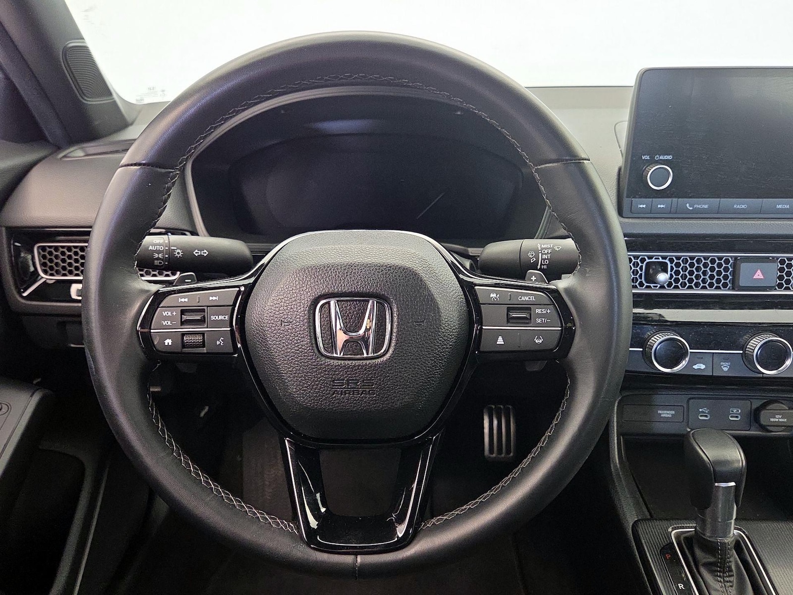 2025 Honda Civic Sport - Photo 11