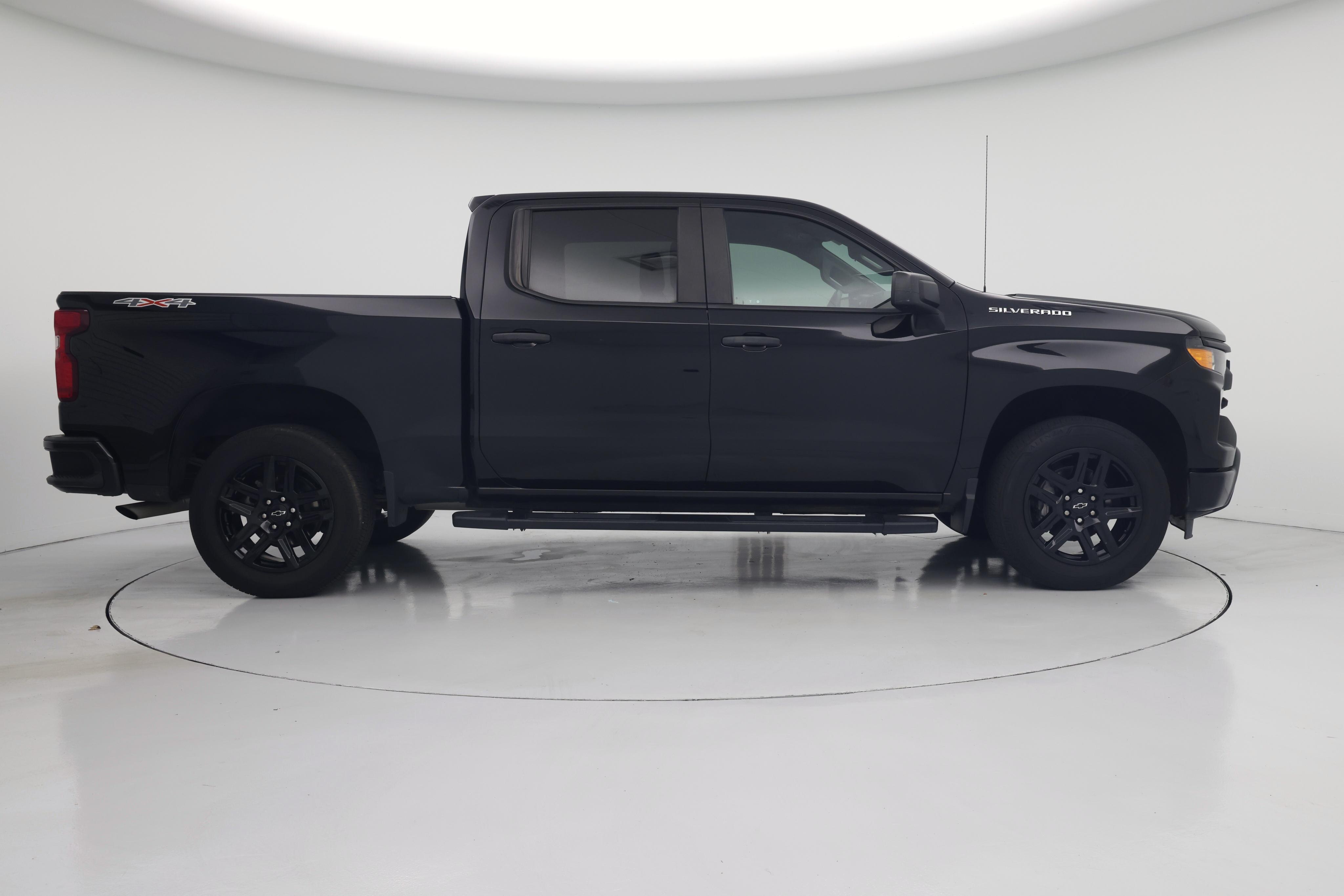 Thumbnail: 2023 Chevrolet Silverado 1500 - 7