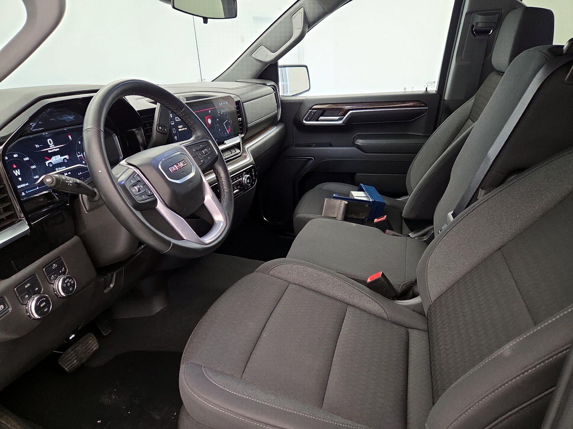 Thumbnail: 2024 GMC Sierra 1500 - 11