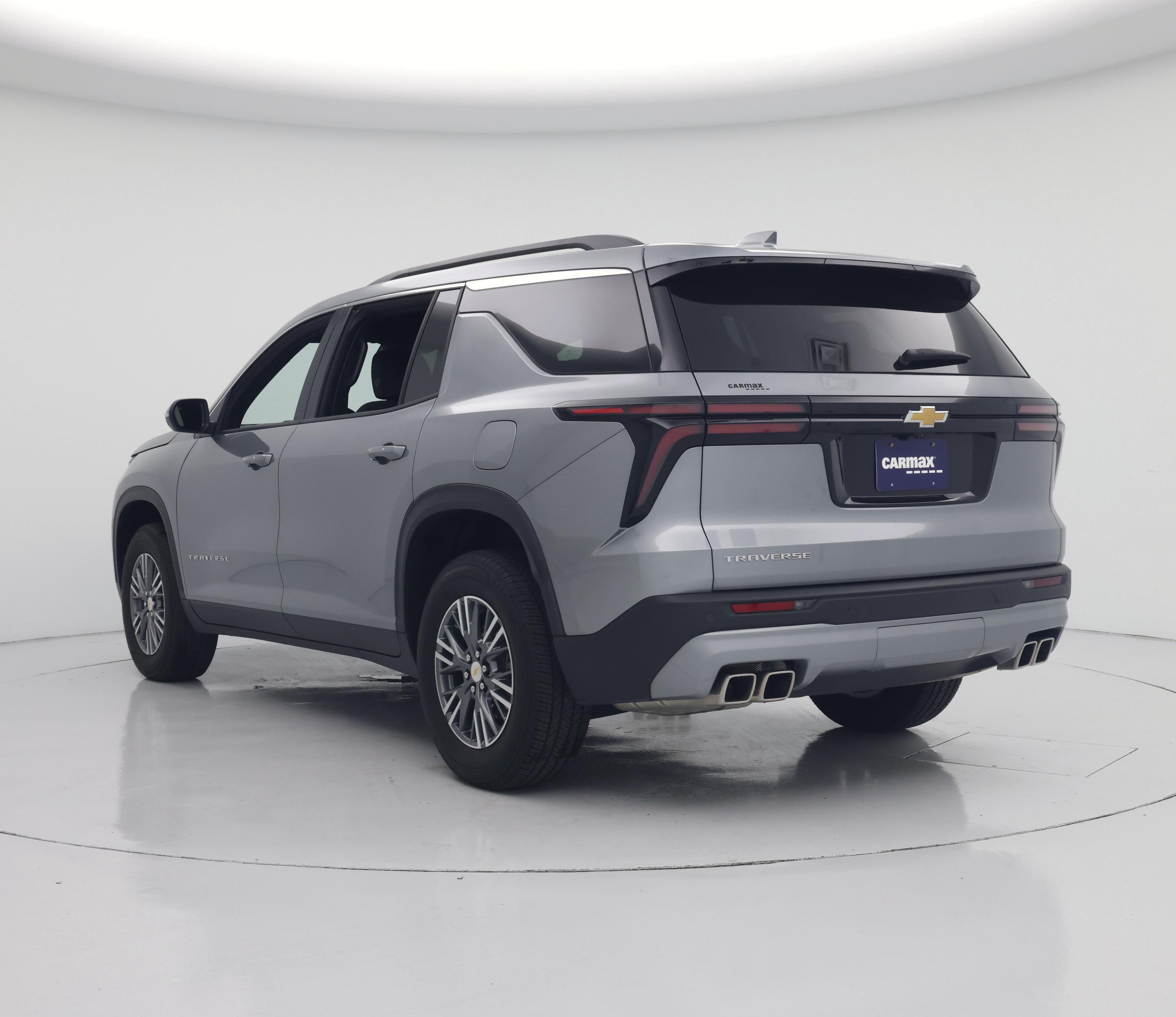 Thumbnail: 2025 Chevrolet Traverse - 2