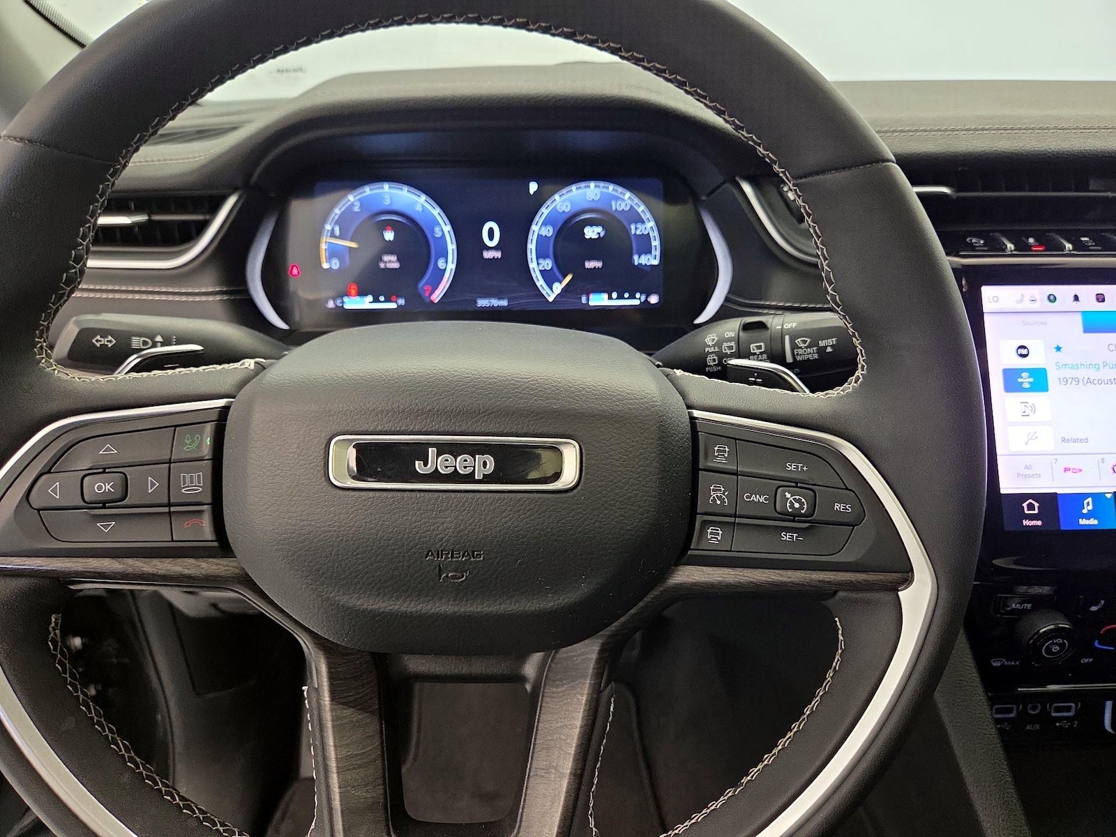 2023 Jeep Grand Cherokee L Limited - Photo 11