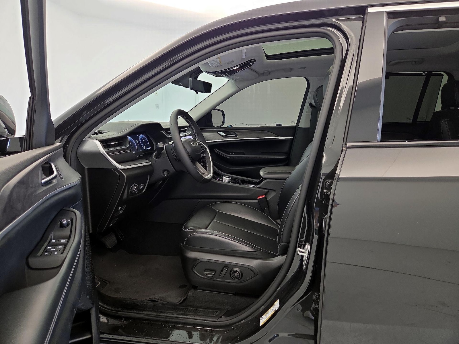 2023 Jeep Grand Cherokee L Limited - Photo 12
