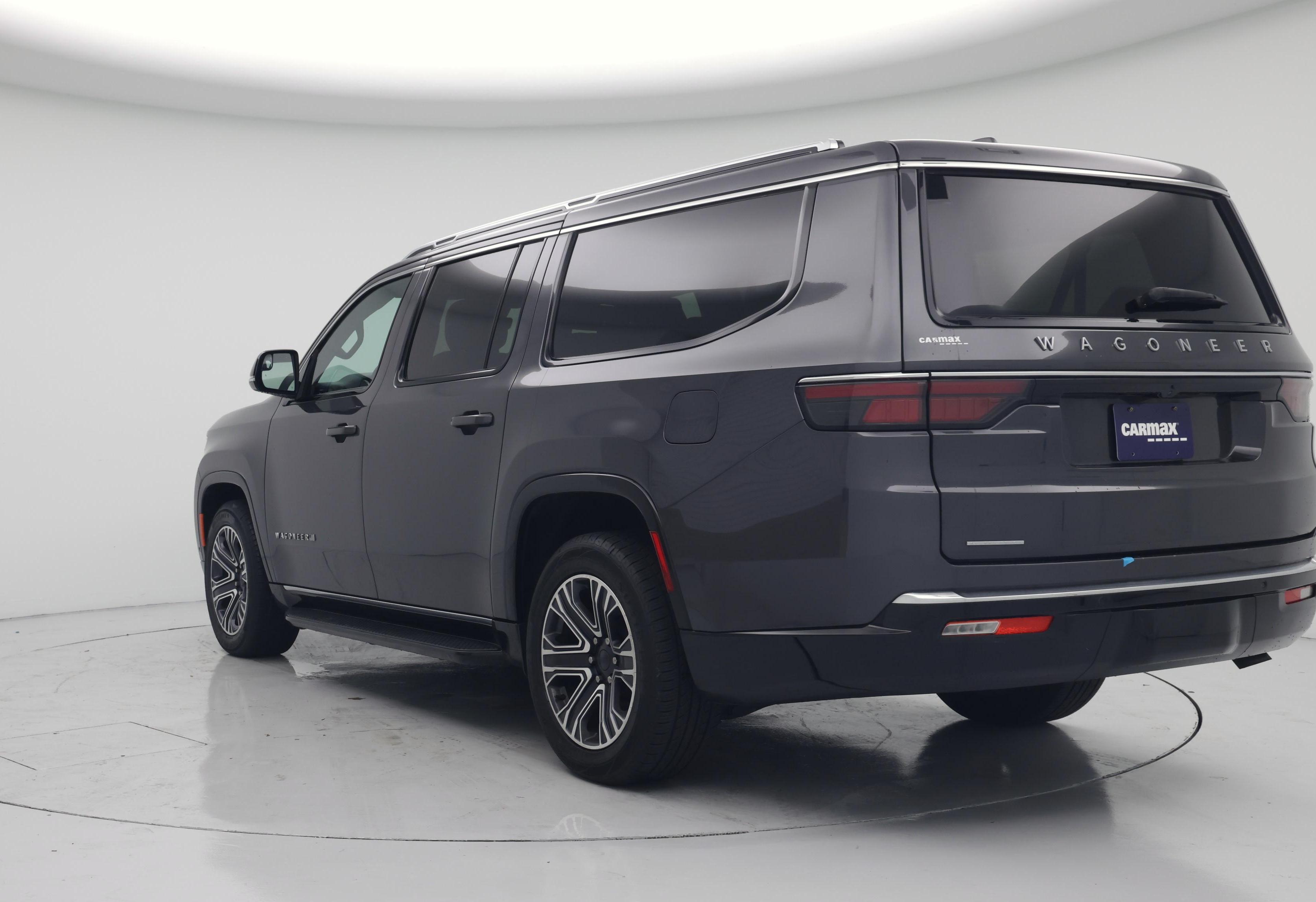 Thumbnail: 2023 Jeep Wagoneer - 2