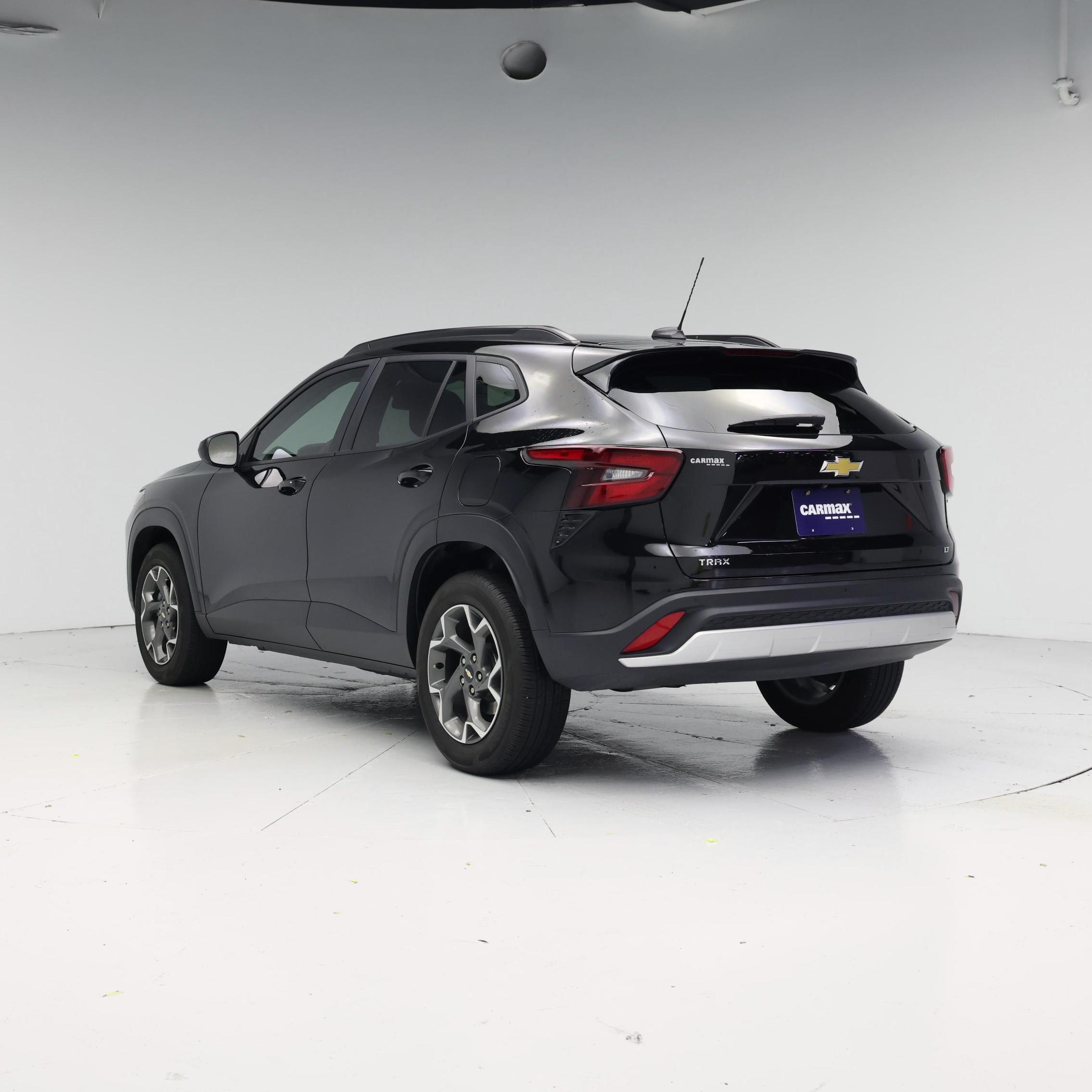 Thumbnail: 2025 Chevrolet Trax - 2