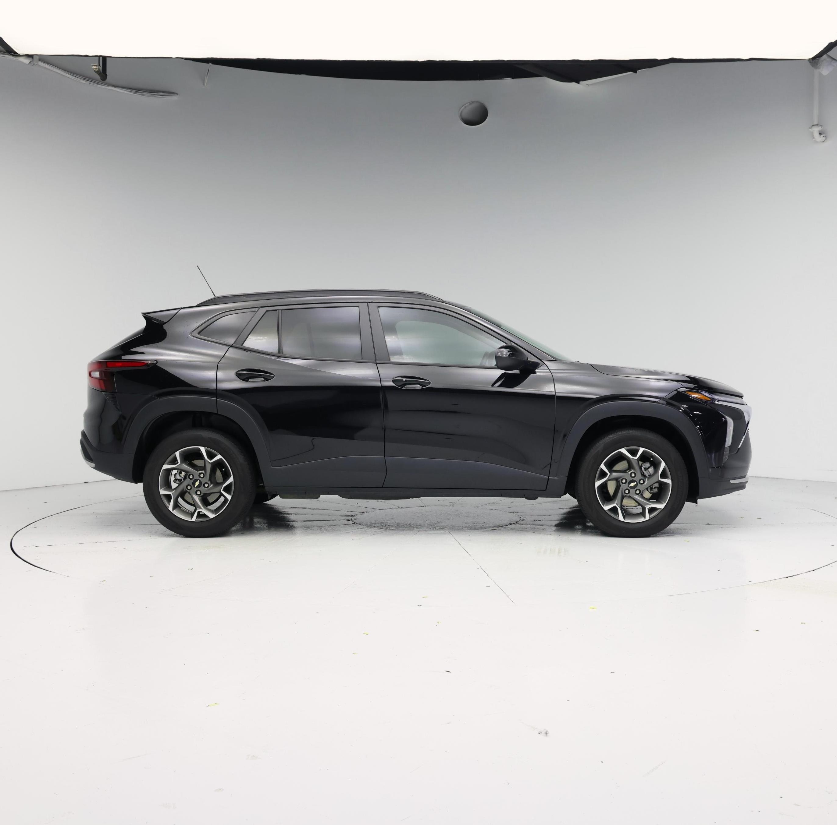 Thumbnail: 2025 Chevrolet Trax - 7