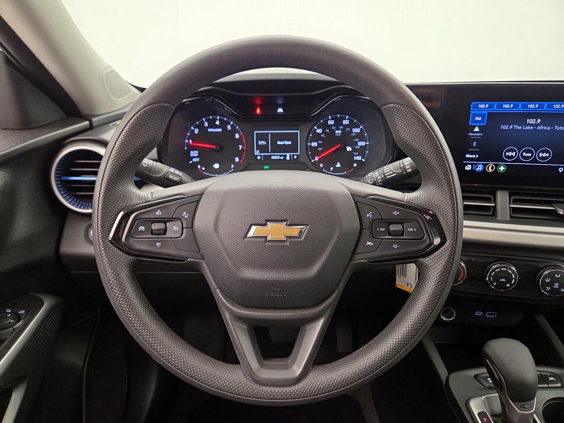 Thumbnail: 2025 Chevrolet Trax - 10