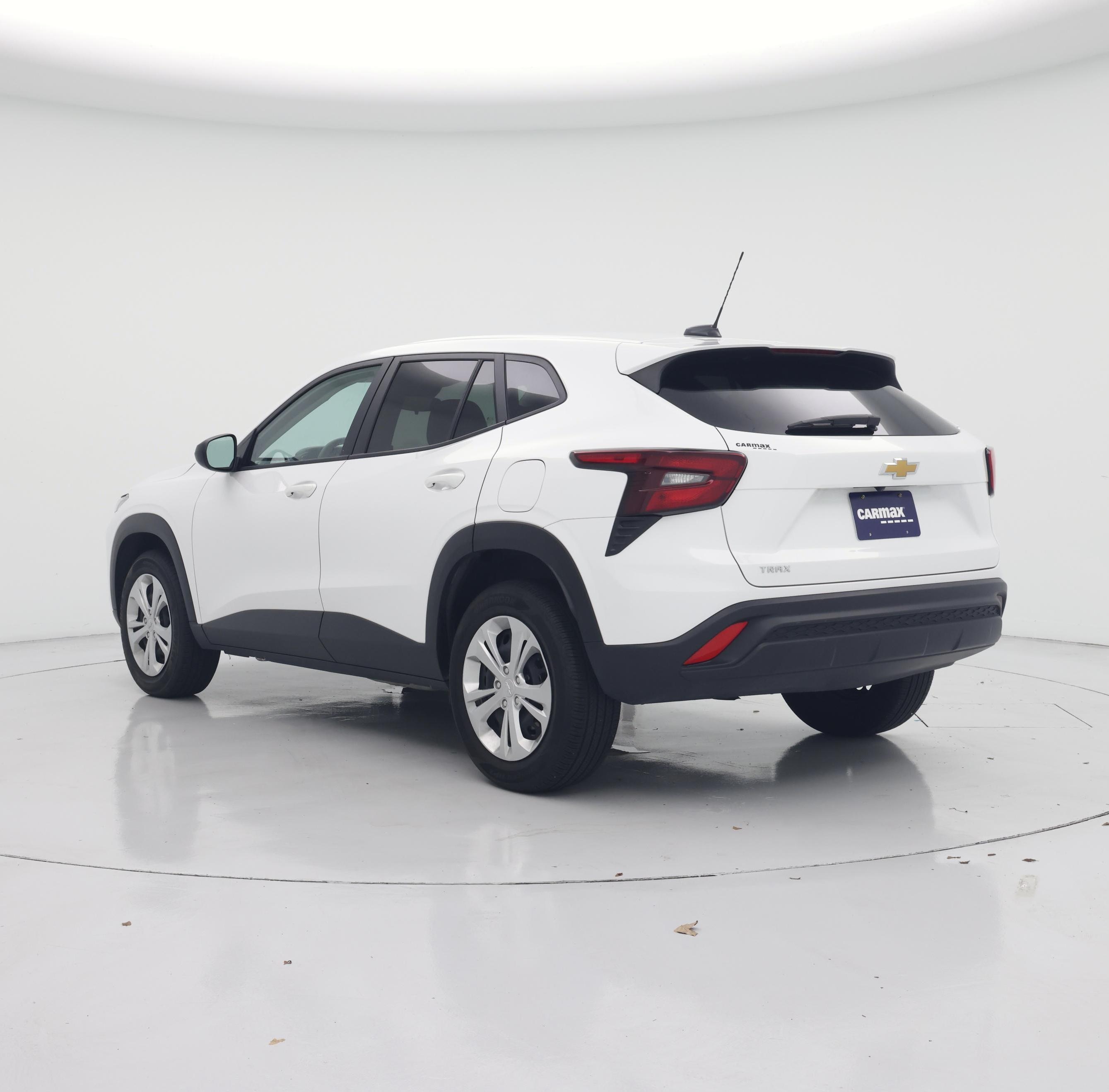 Thumbnail: 2025 Chevrolet Trax - 2