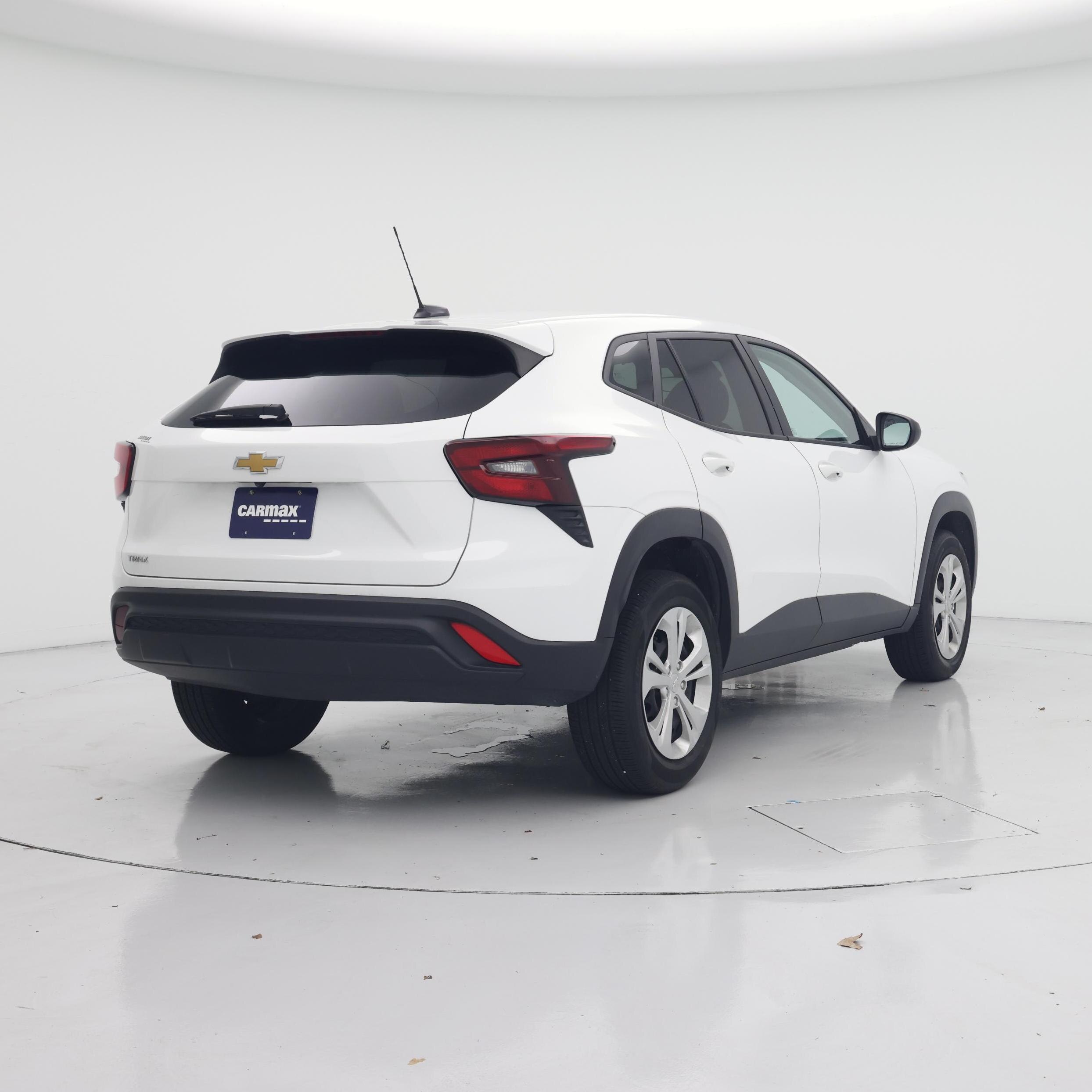 Thumbnail: 2025 Chevrolet Trax - 8