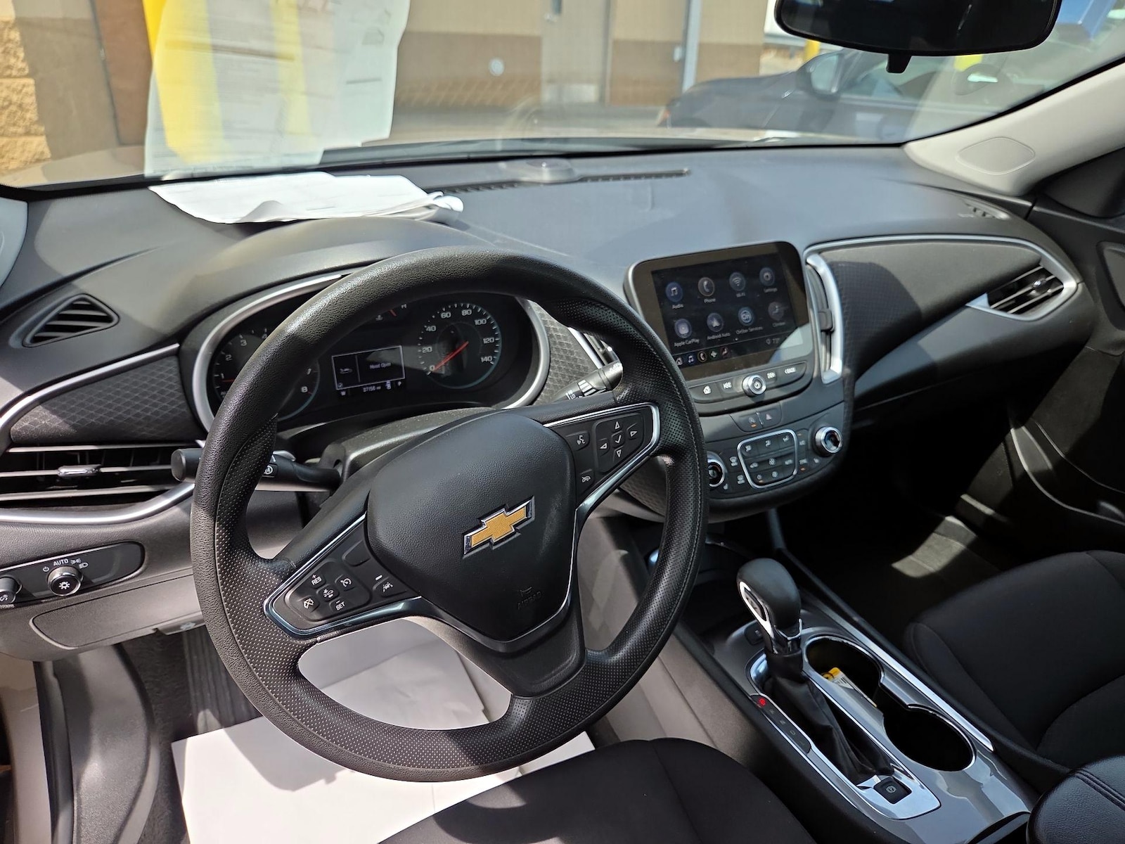 2025 Chevrolet Malibu 1LT - Photo 10