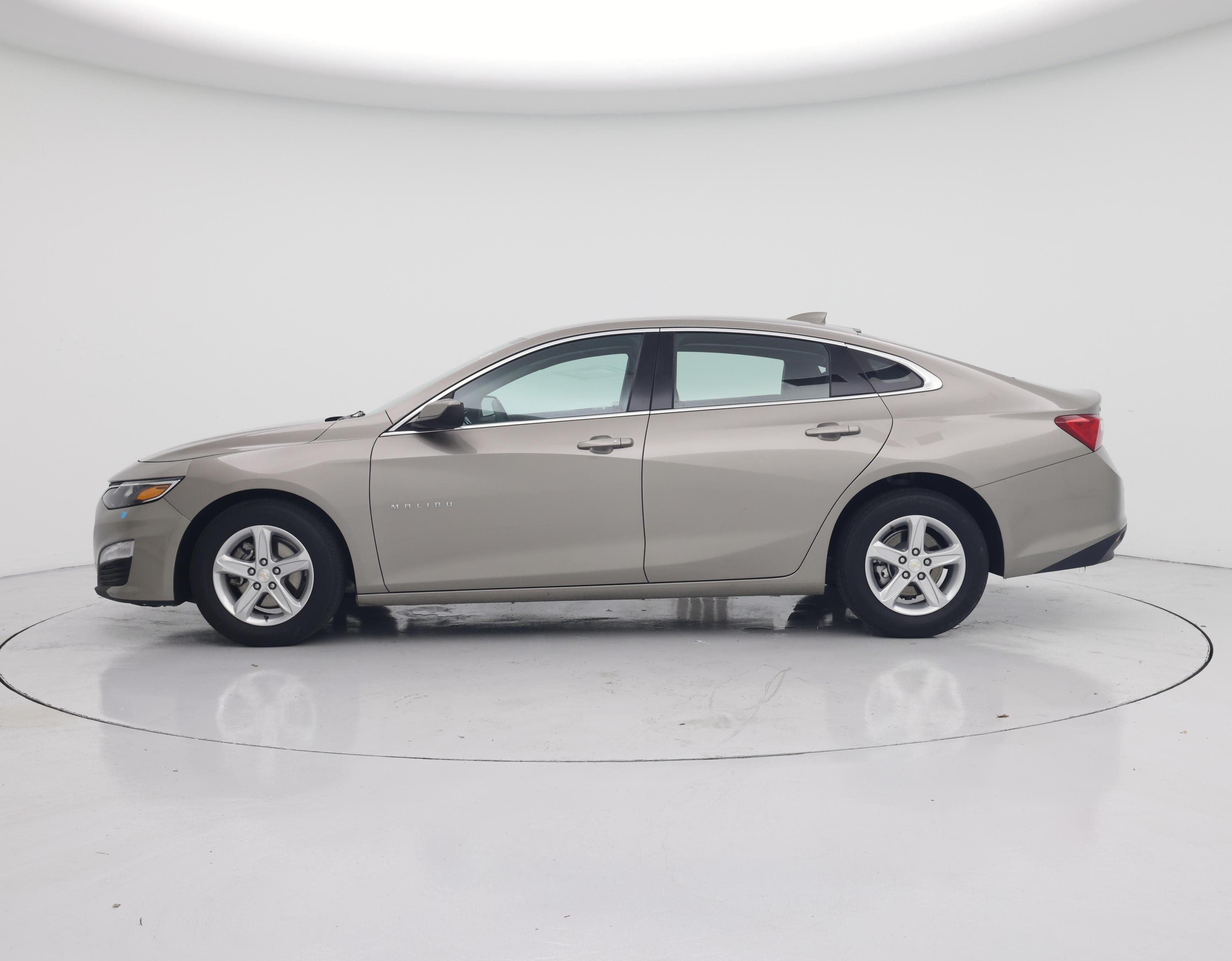 Thumbnail: 2025 Chevrolet Malibu - 3