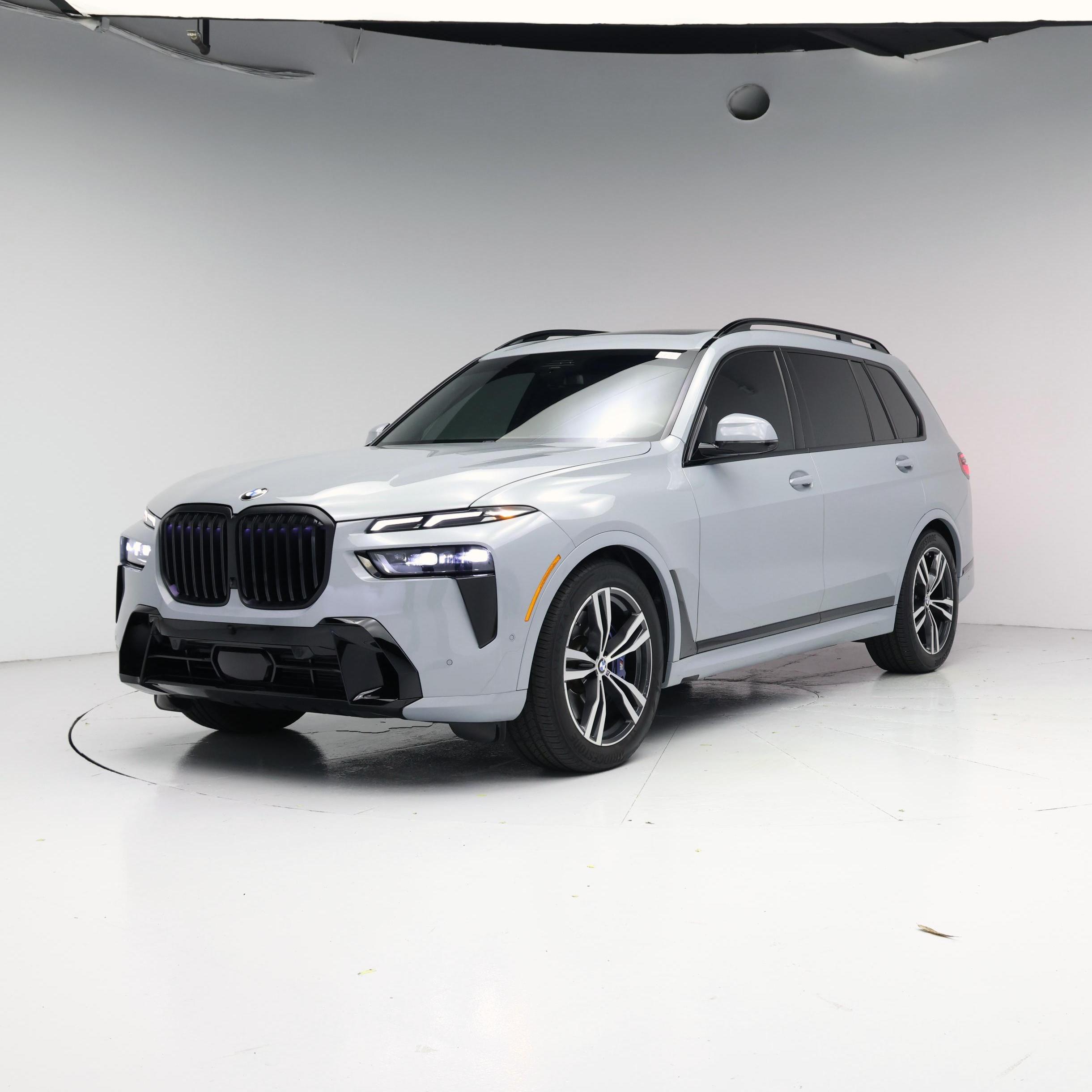 Thumbnail: 2025 BMW X7 - 4