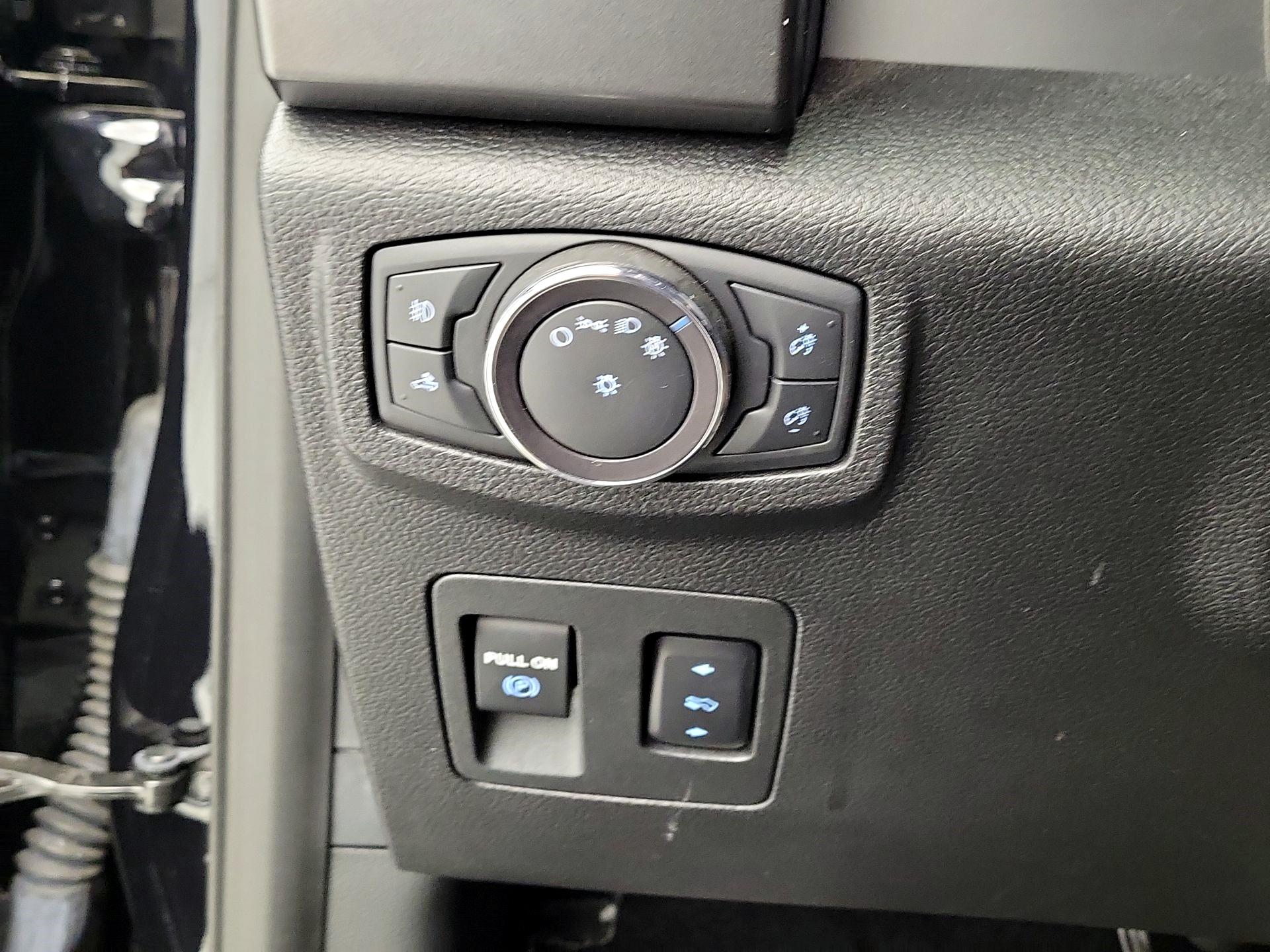 Thumbnail: 2020 Ford F-150 - 13