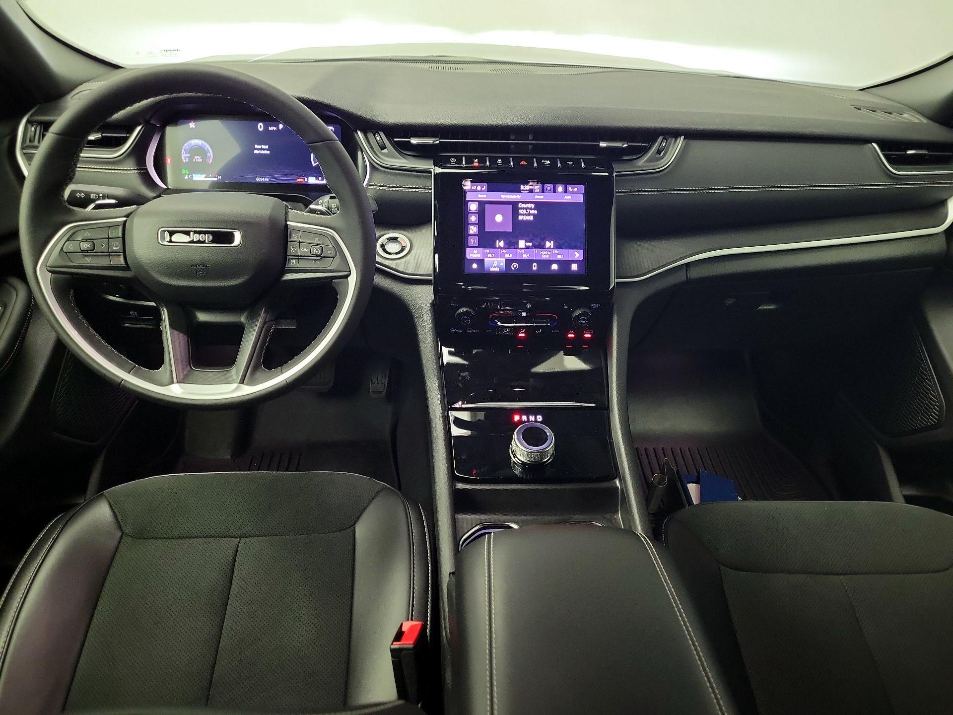 Thumbnail: 2025 Jeep Grand Cherokee - 9
