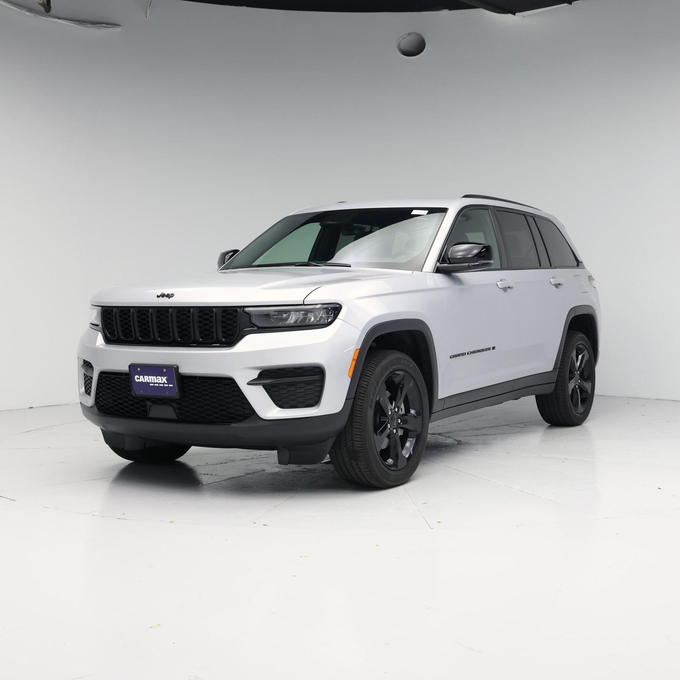 Thumbnail: 2025 Jeep Grand Cherokee - 4