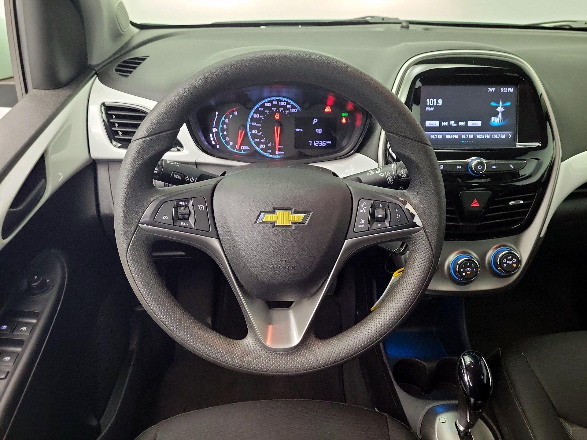 Thumbnail: 2017 Chevrolet Spark - 10