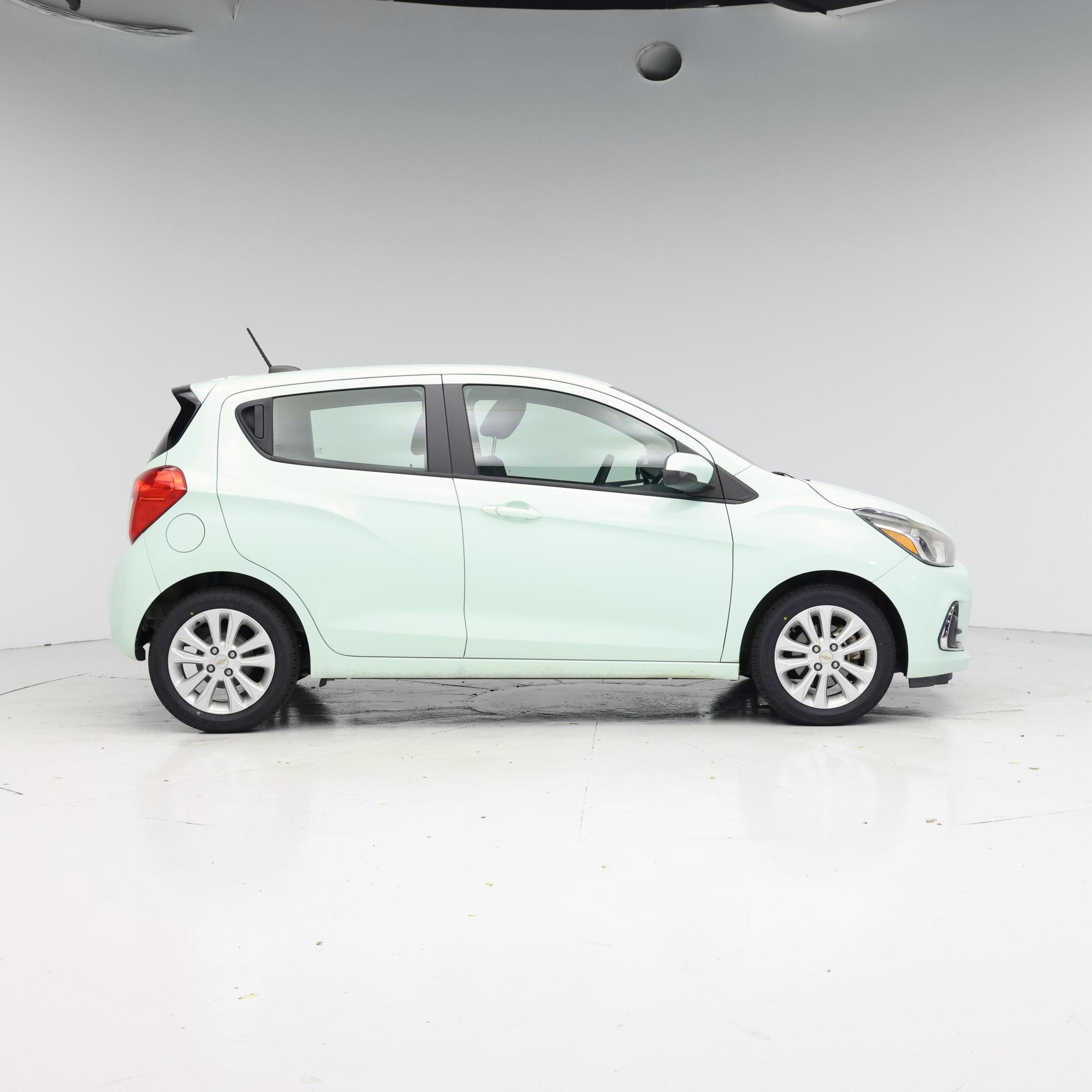 Thumbnail: 2017 Chevrolet Spark - 7