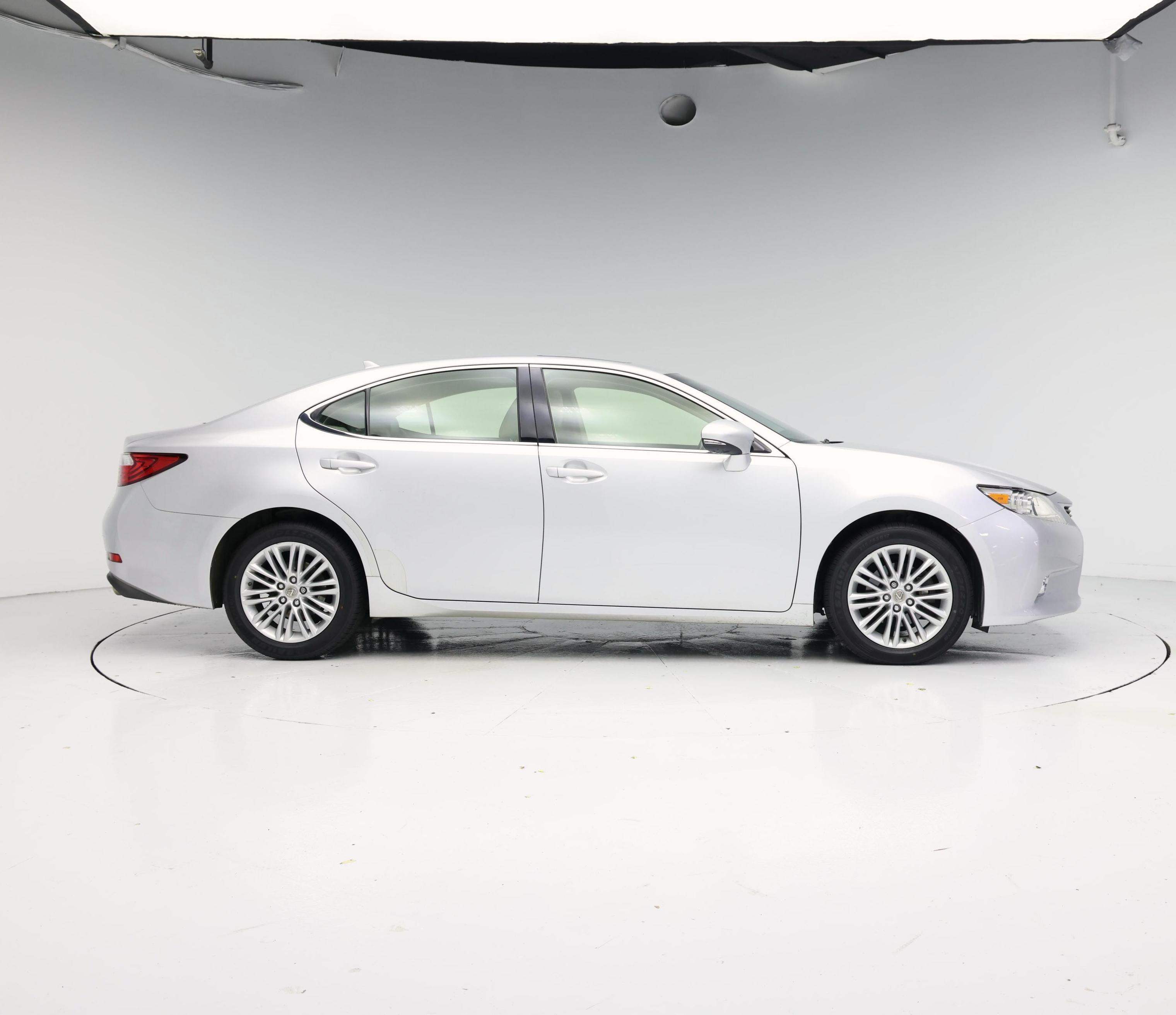 Thumbnail: 2014 Lexus ES - 7