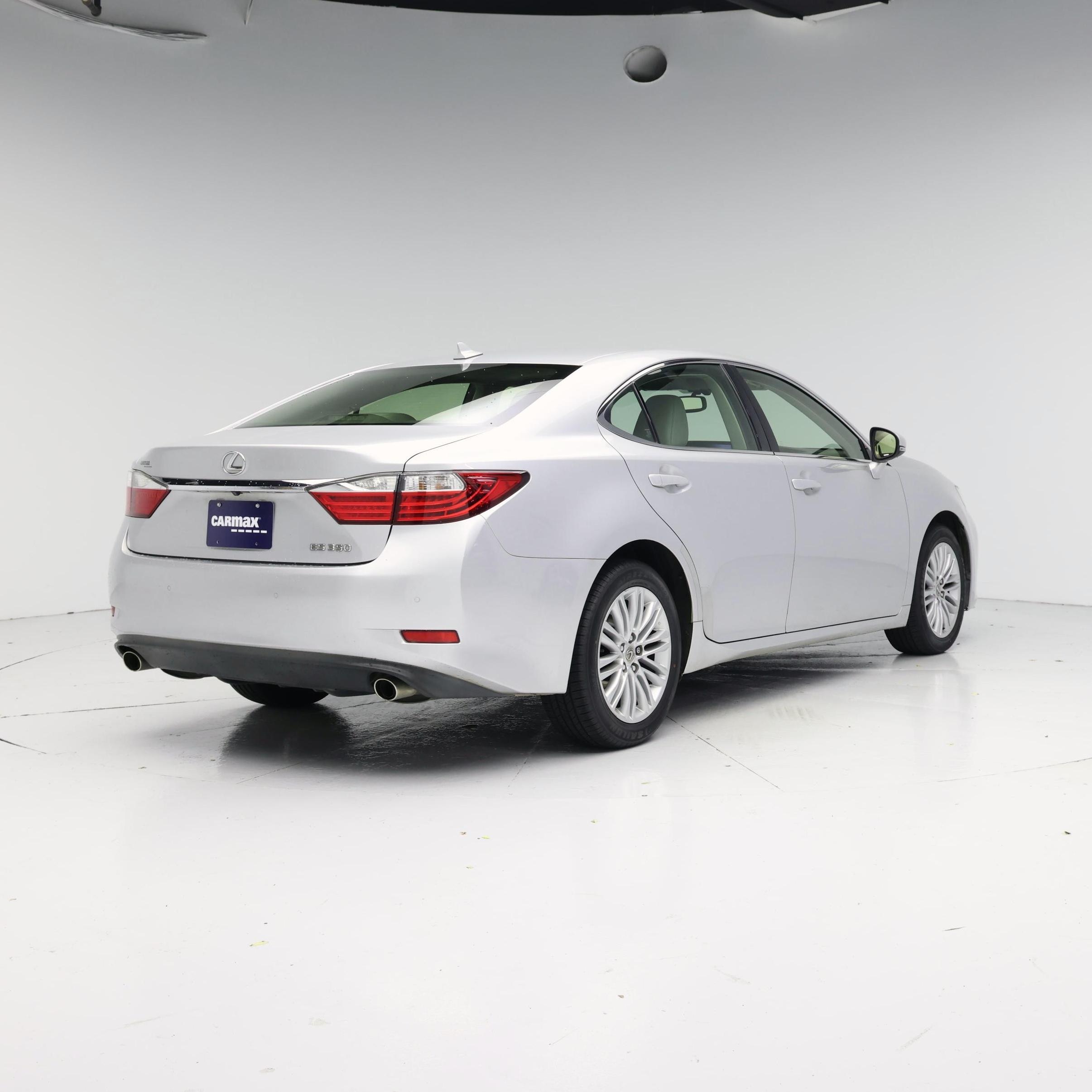Thumbnail: 2014 Lexus ES - 8