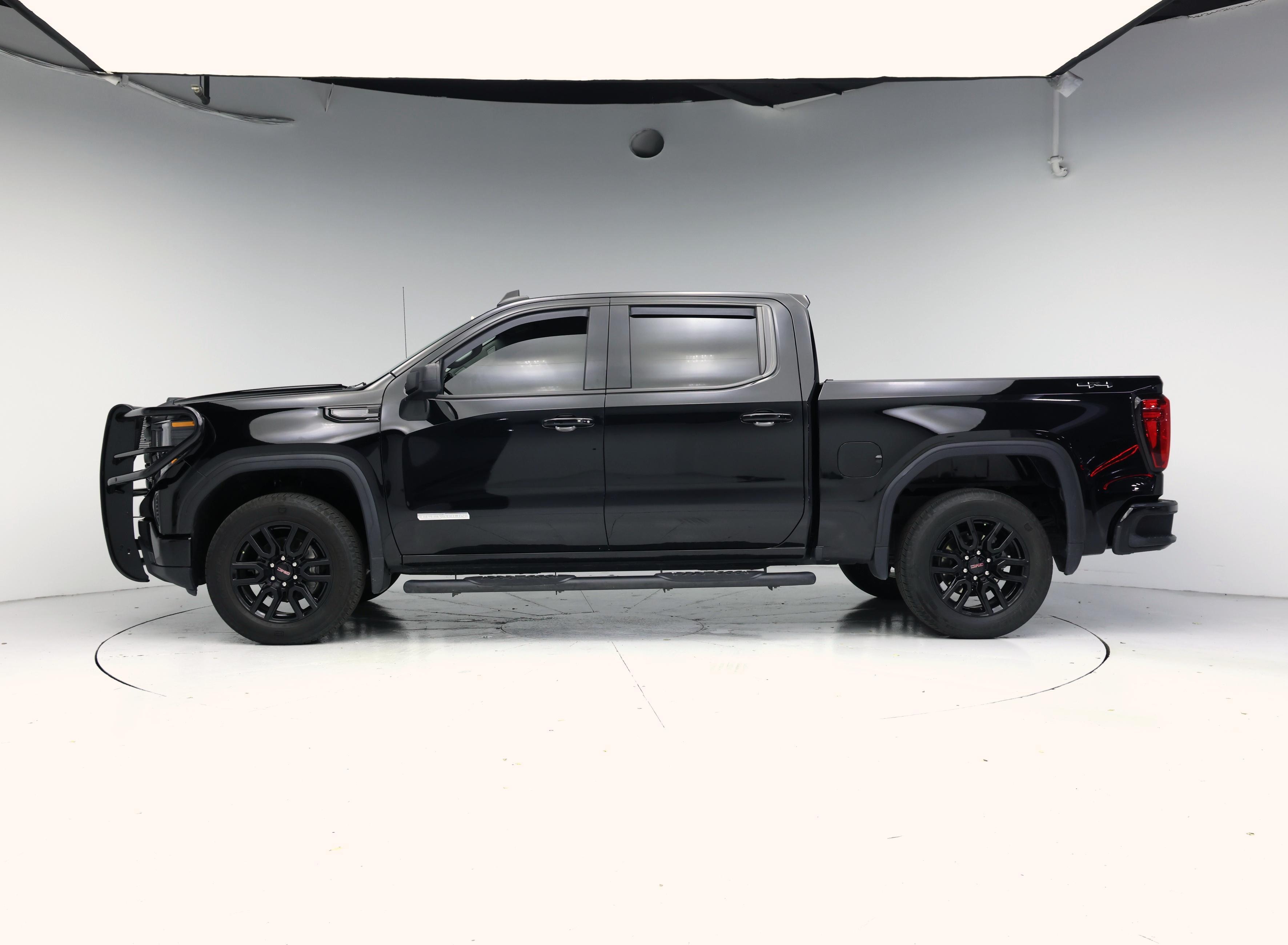 Thumbnail: 2023 GMC Sierra 1500 - 3