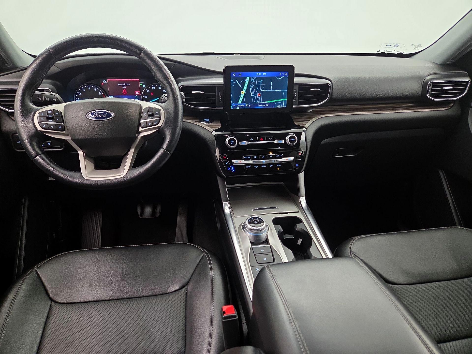 Thumbnail: 2022 Ford Explorer - 9
