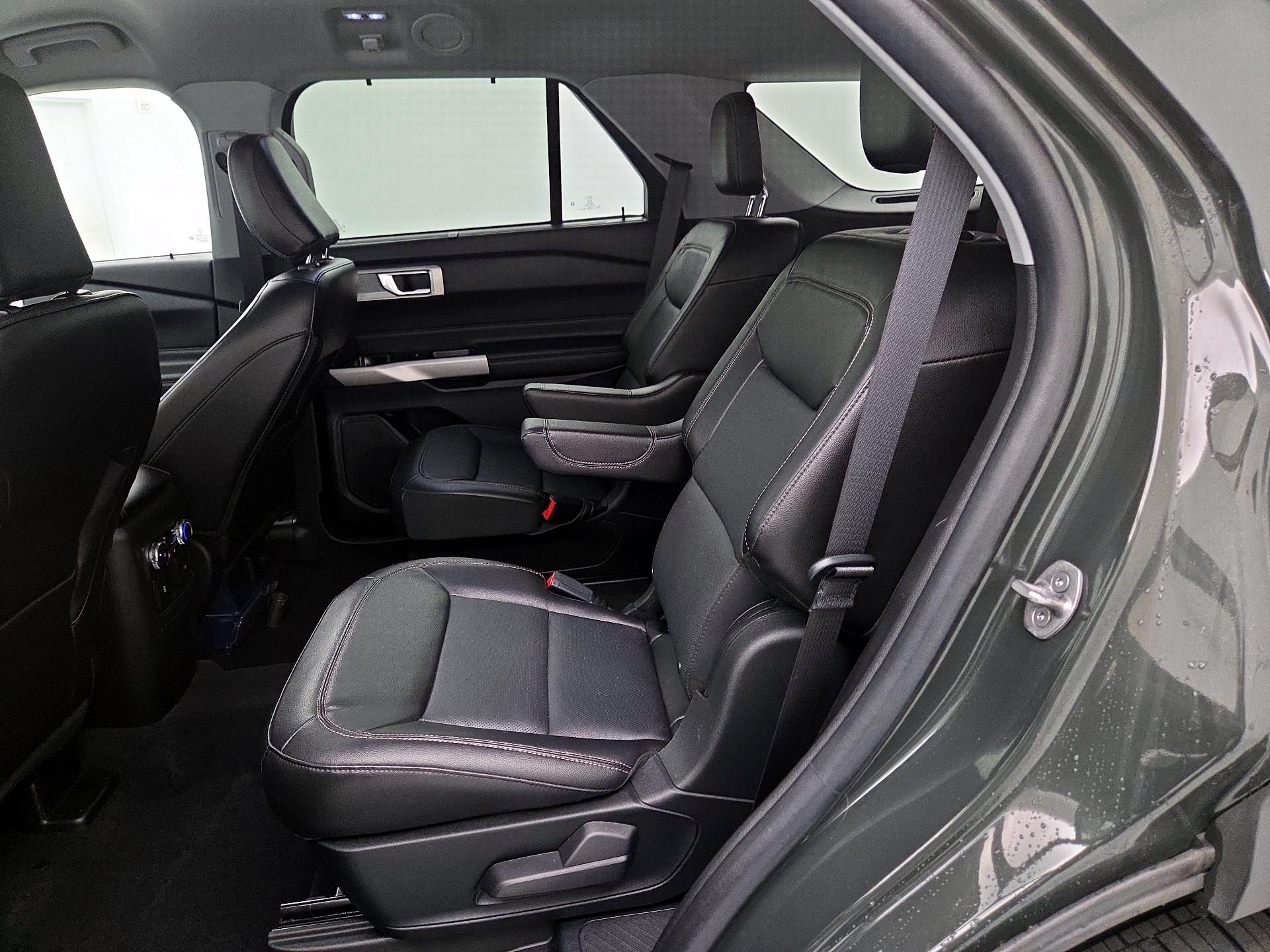 Thumbnail: 2022 Ford Explorer - 20