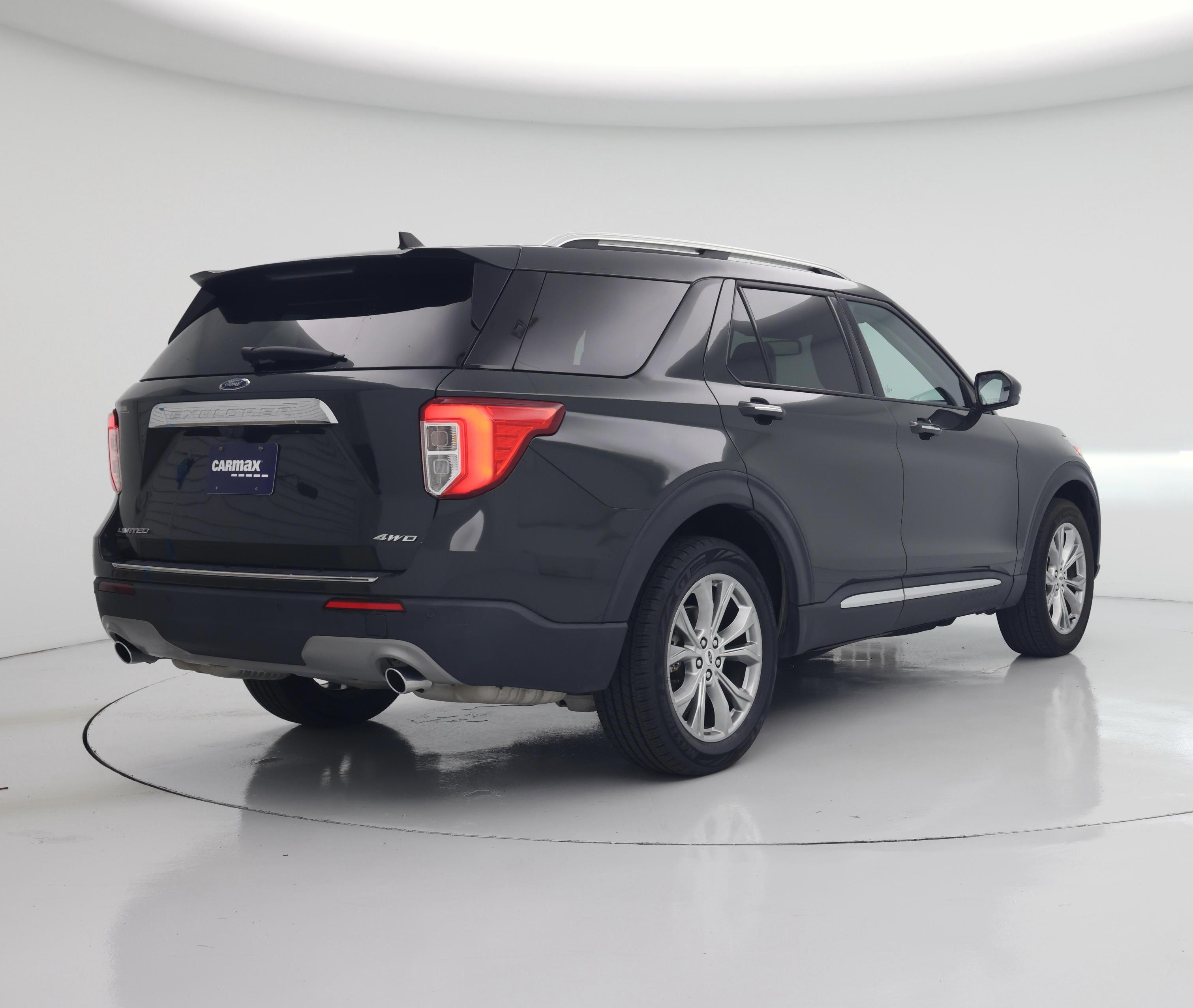 Thumbnail: 2022 Ford Explorer - 8
