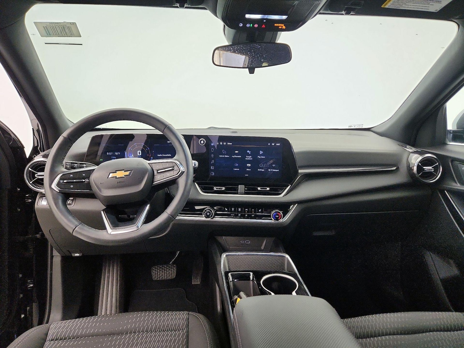 2025 Chevrolet Equinox LT - Photo 10