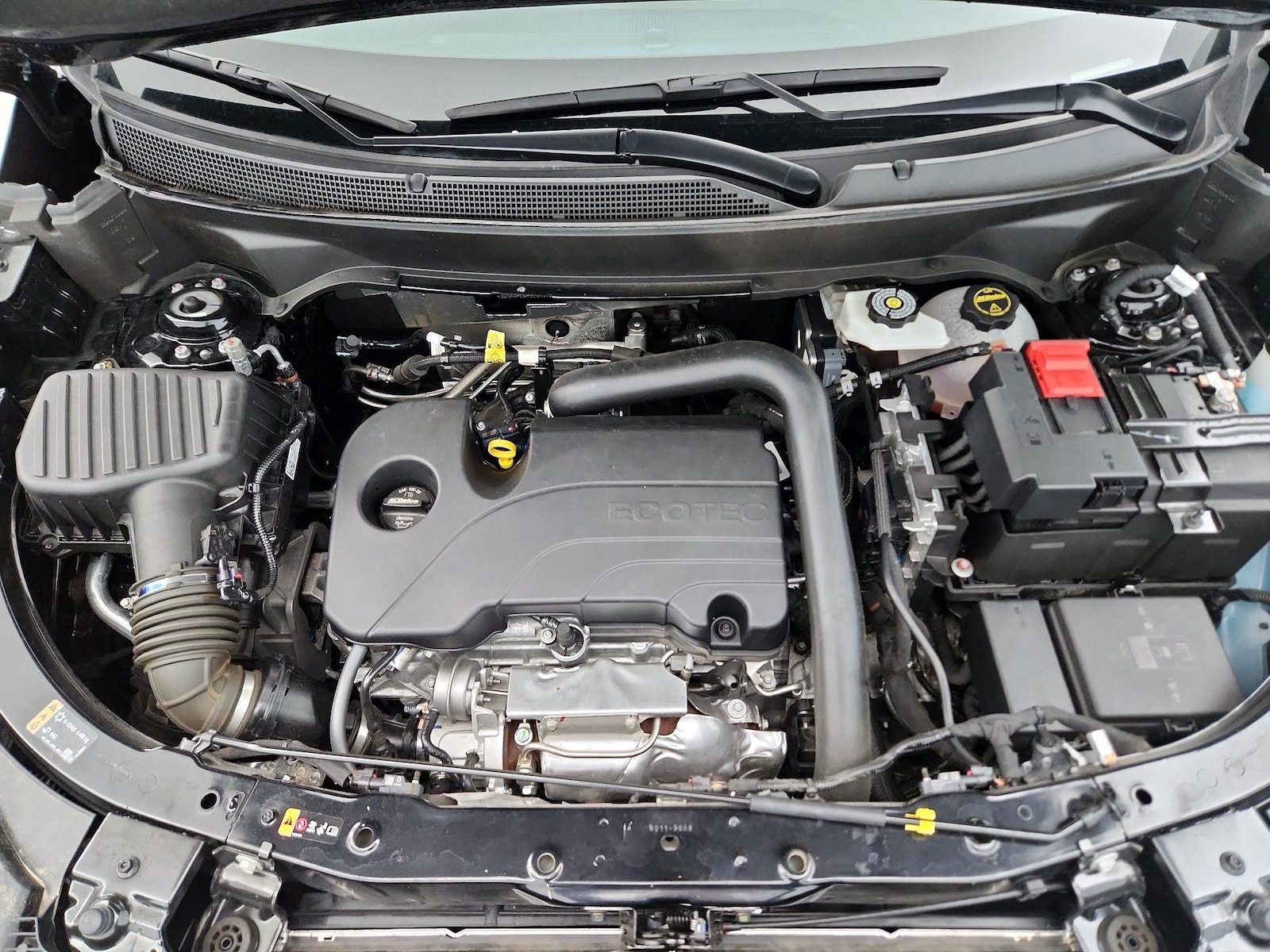 2025 Chevrolet Equinox LT - Photo 21