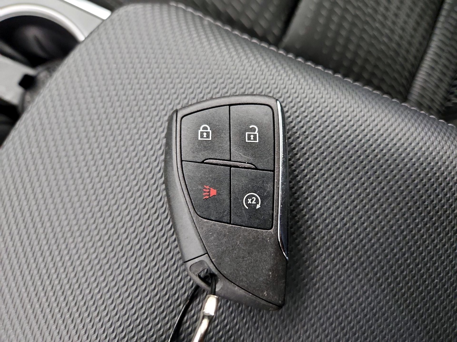 2025 Chevrolet Equinox LT - Photo 22
