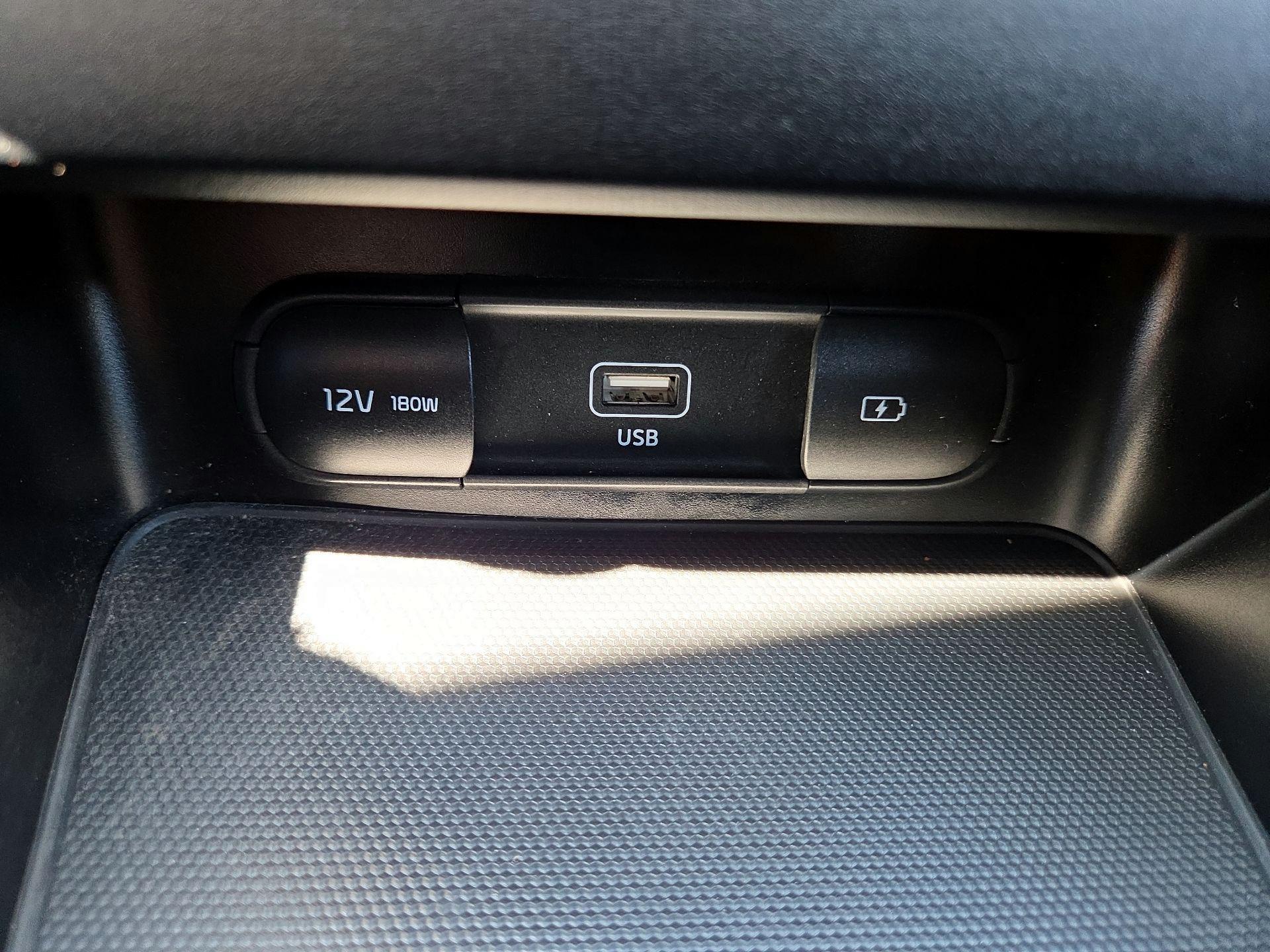 Thumbnail: 2024 Kia Forte - 18