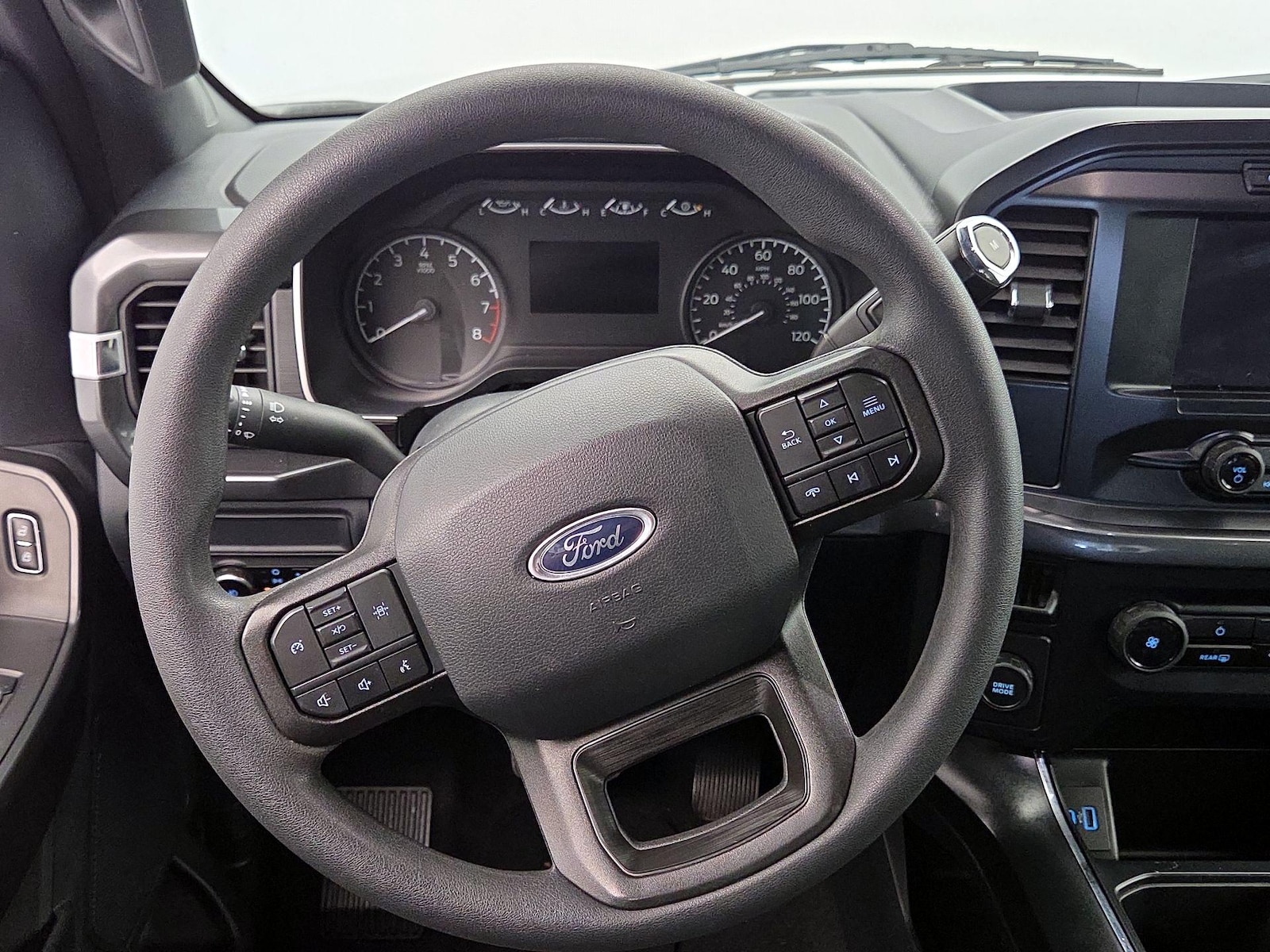 2023 Ford F-150 XL - Photo 11
