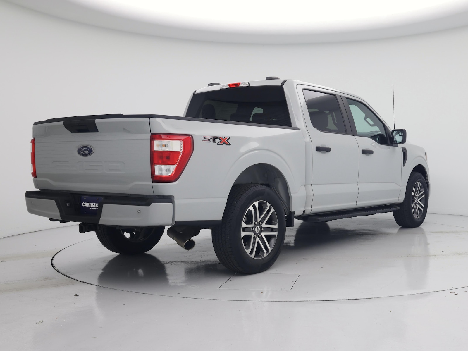 2023 Ford F-150 XL - Photo 9