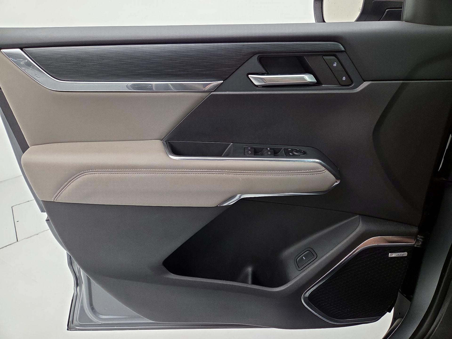 Thumbnail: 2025 GMC Acadia - 12