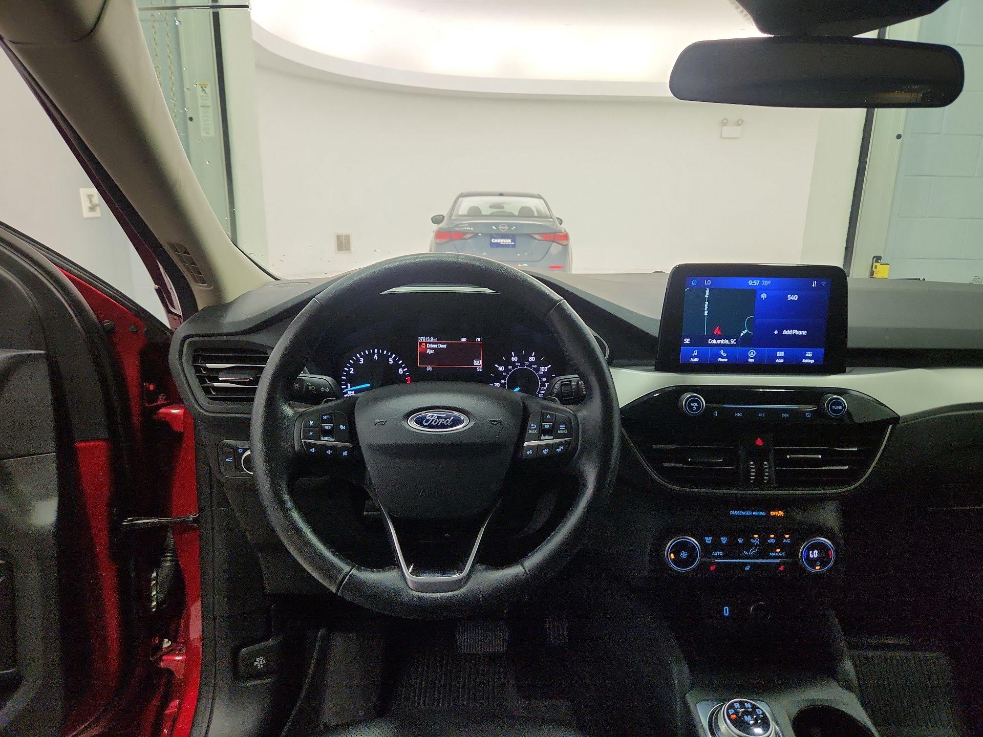 Thumbnail: 2020 Ford Escape - 10