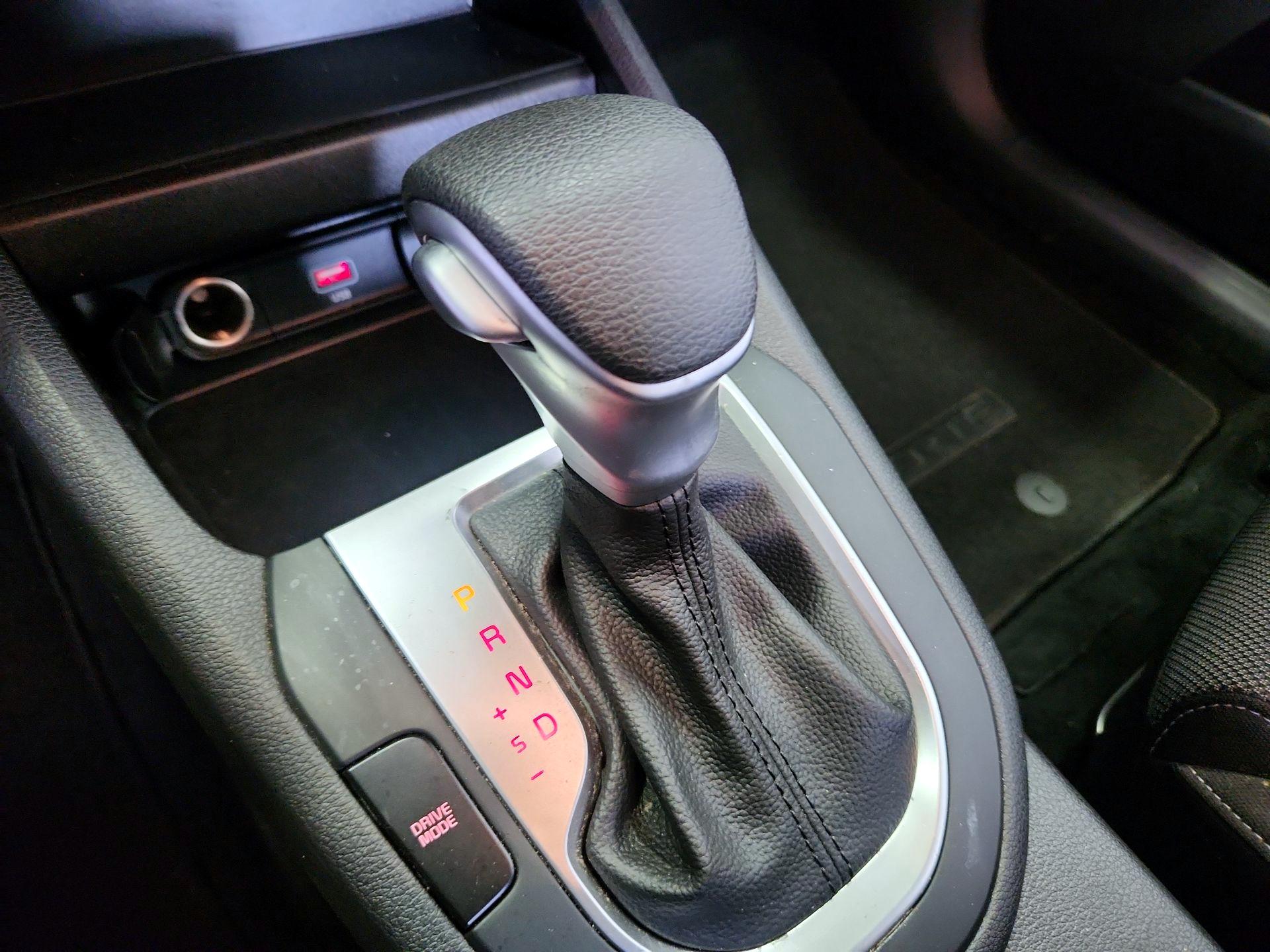 Thumbnail: 2023 Kia Forte - 17