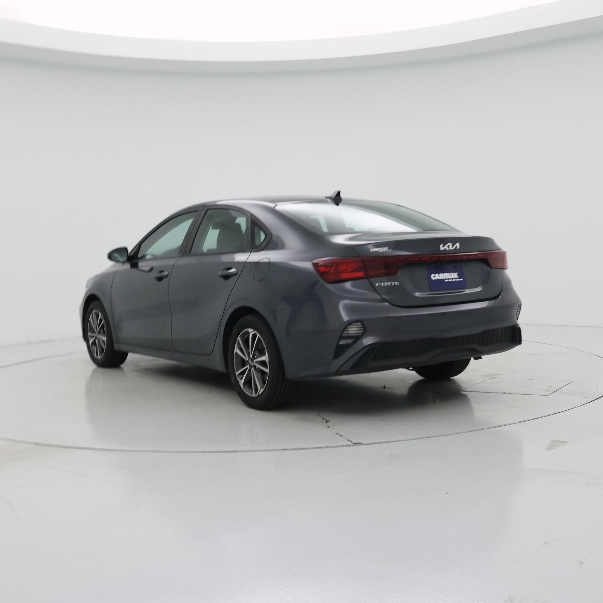 Thumbnail: 2023 Kia Forte - 2