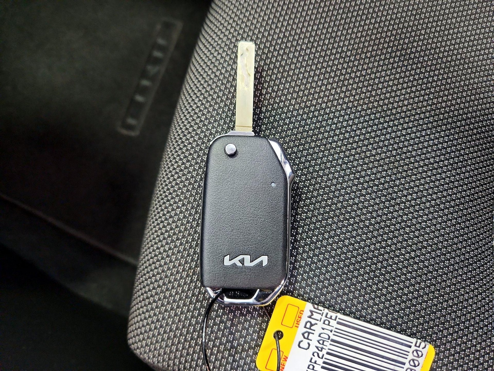 2023 Kia Forte LXS - Photo 23