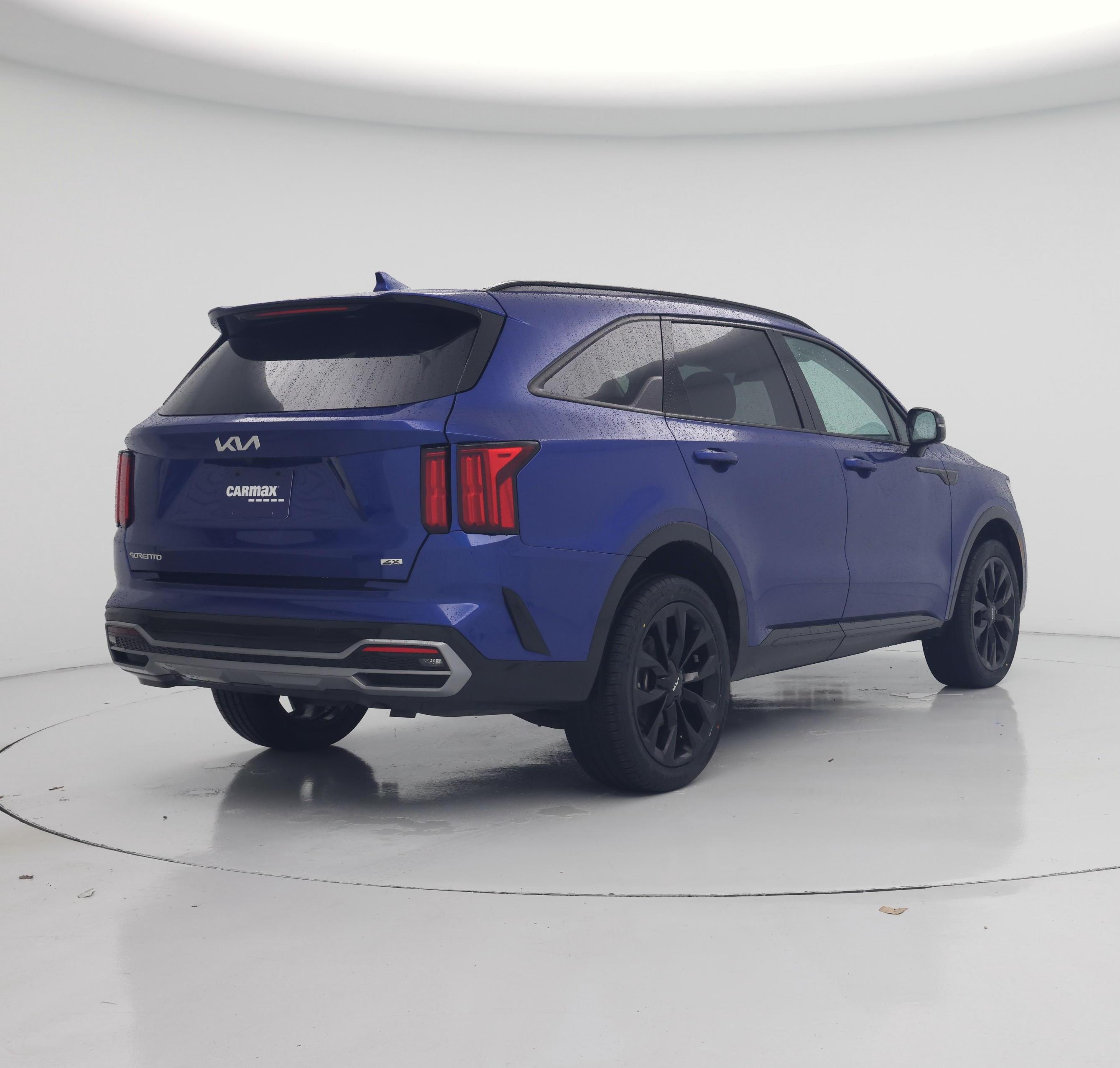 Thumbnail: 2023 Kia Sorento - 8