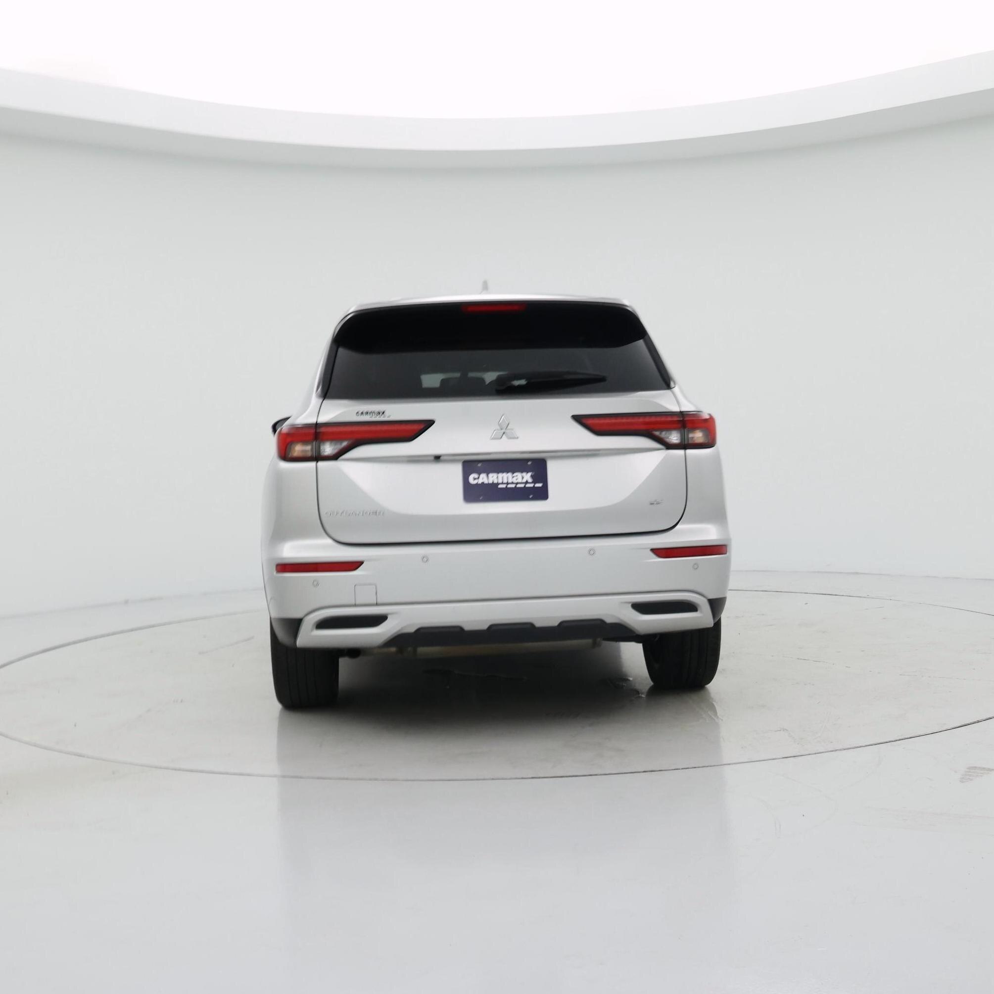 Thumbnail: 2024 Mitsubishi Outlander - 6